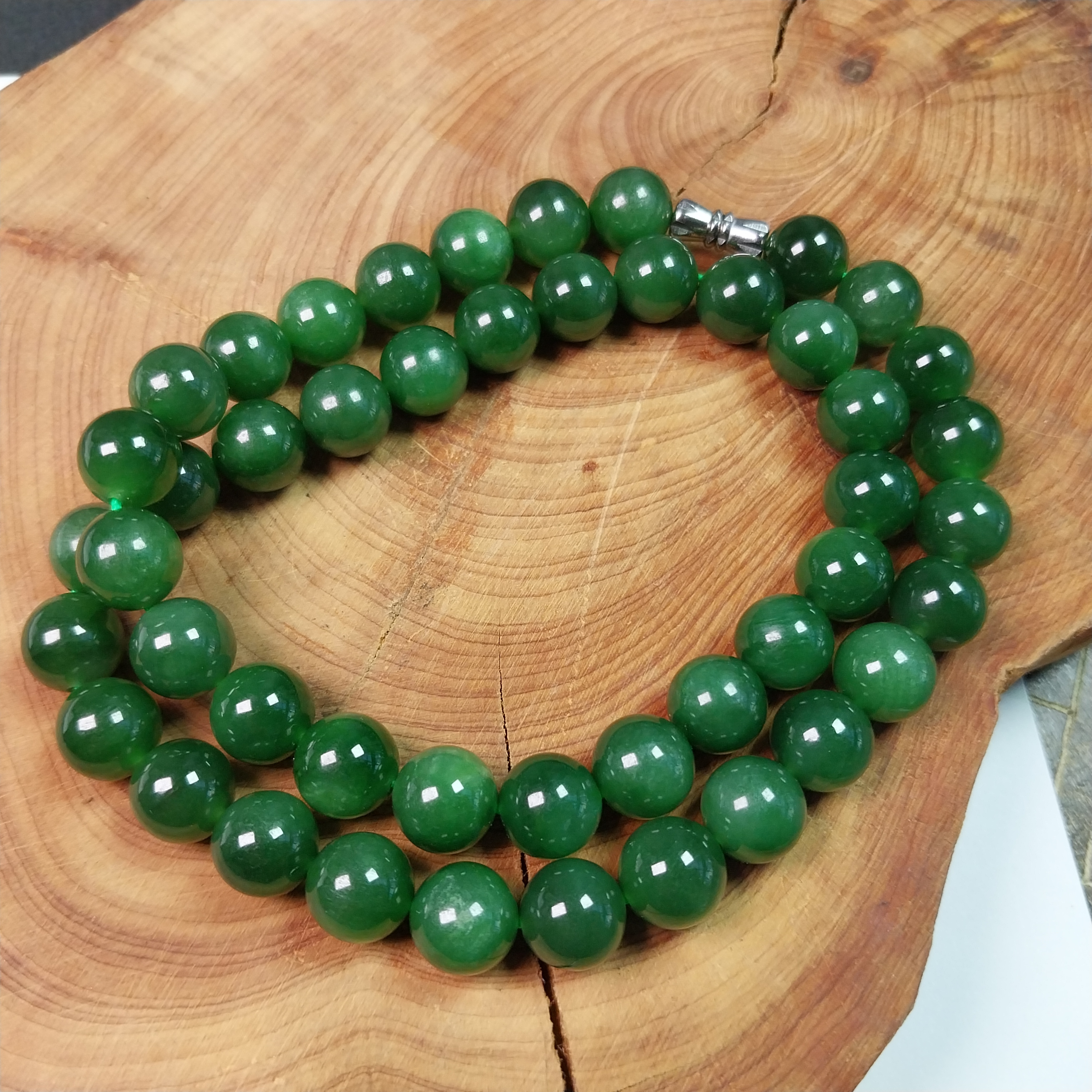 和田玉碧玉珠串 (9.3mm直徑),天然和田玉軟玉