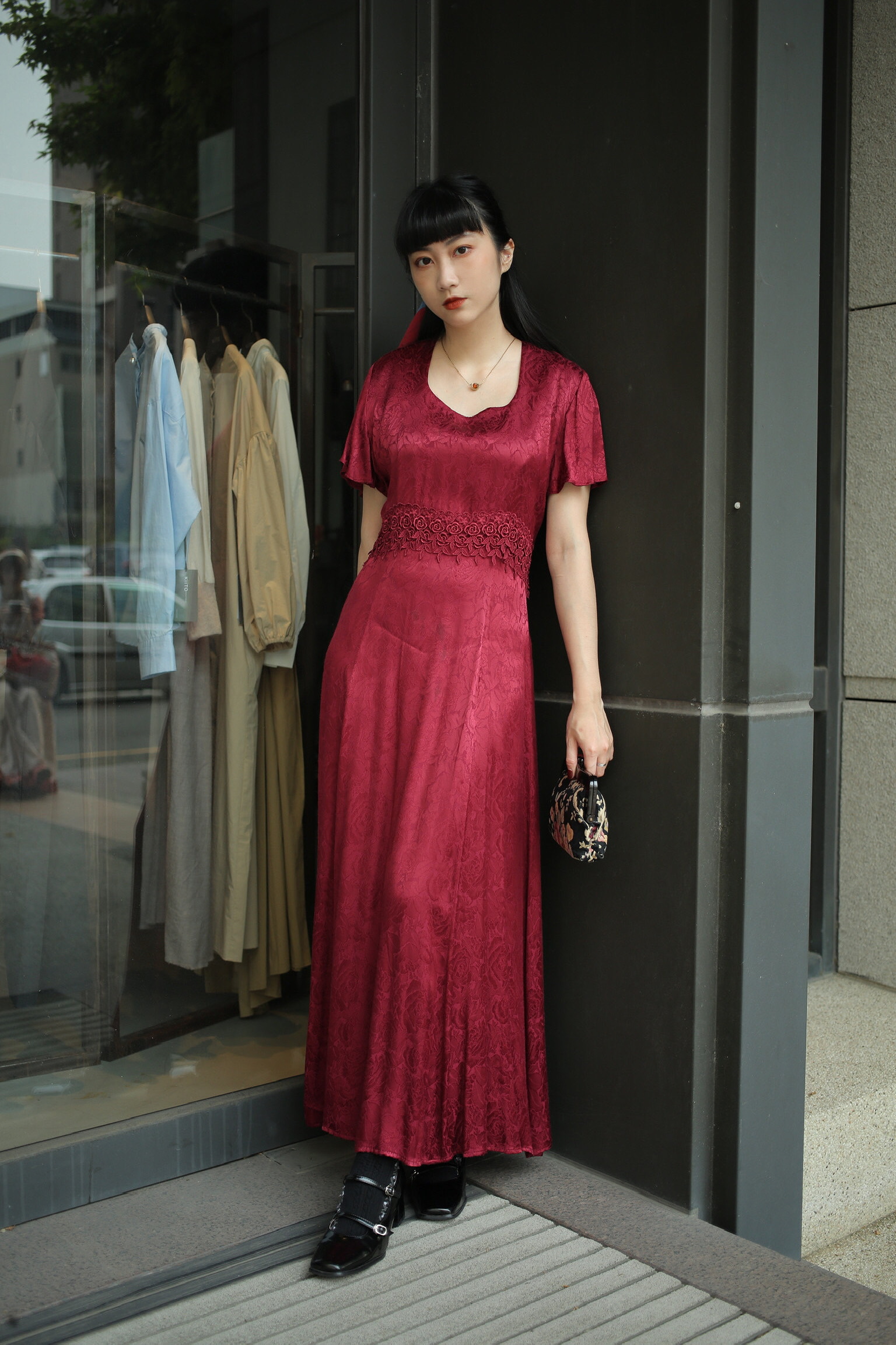 Vintage Dress/ 古著酒紅暗紋圓領後綁帶長禮服