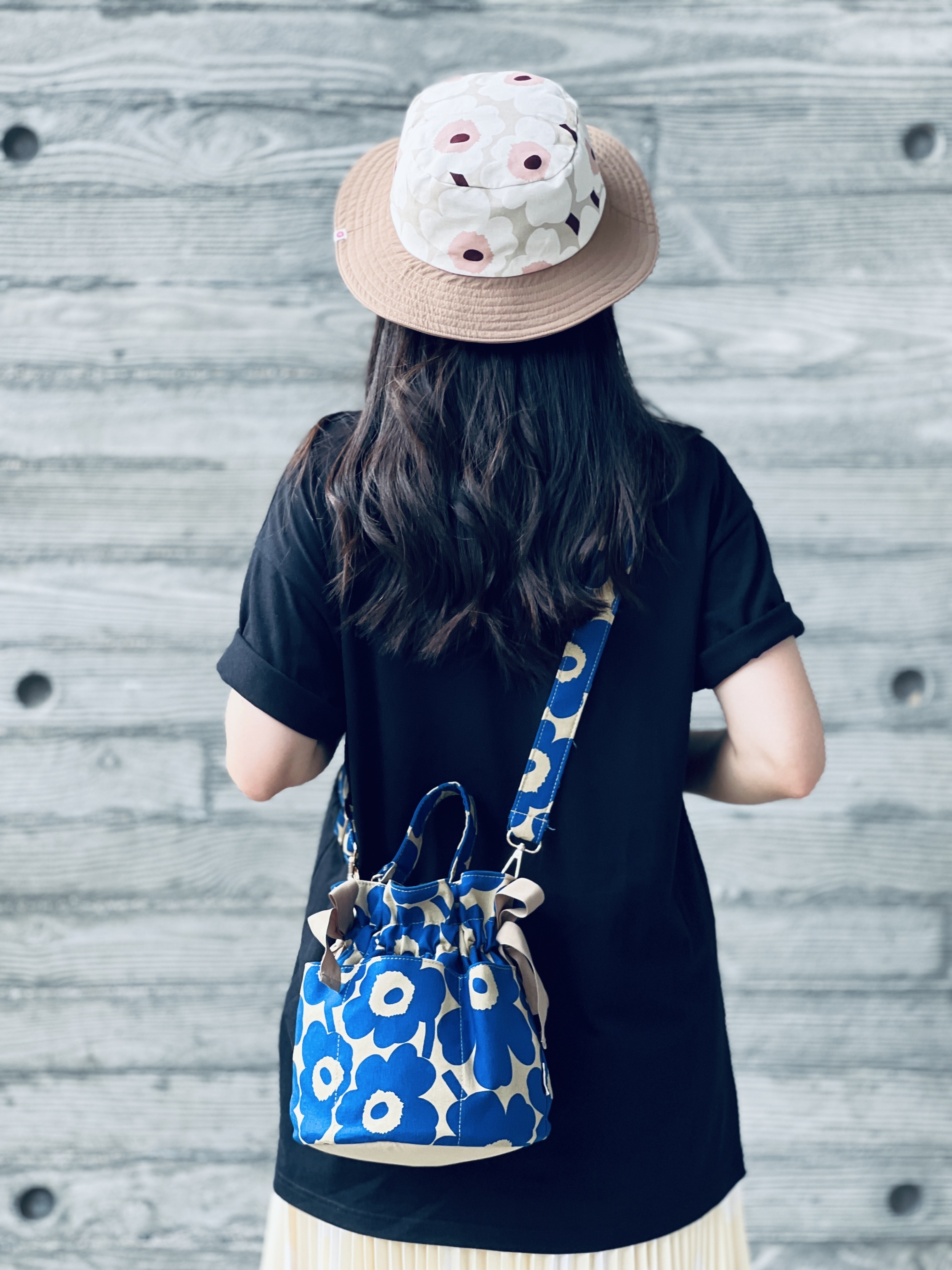 Bucket Bag | Marimekko Japan limited fabric | 孔雀藍色細花