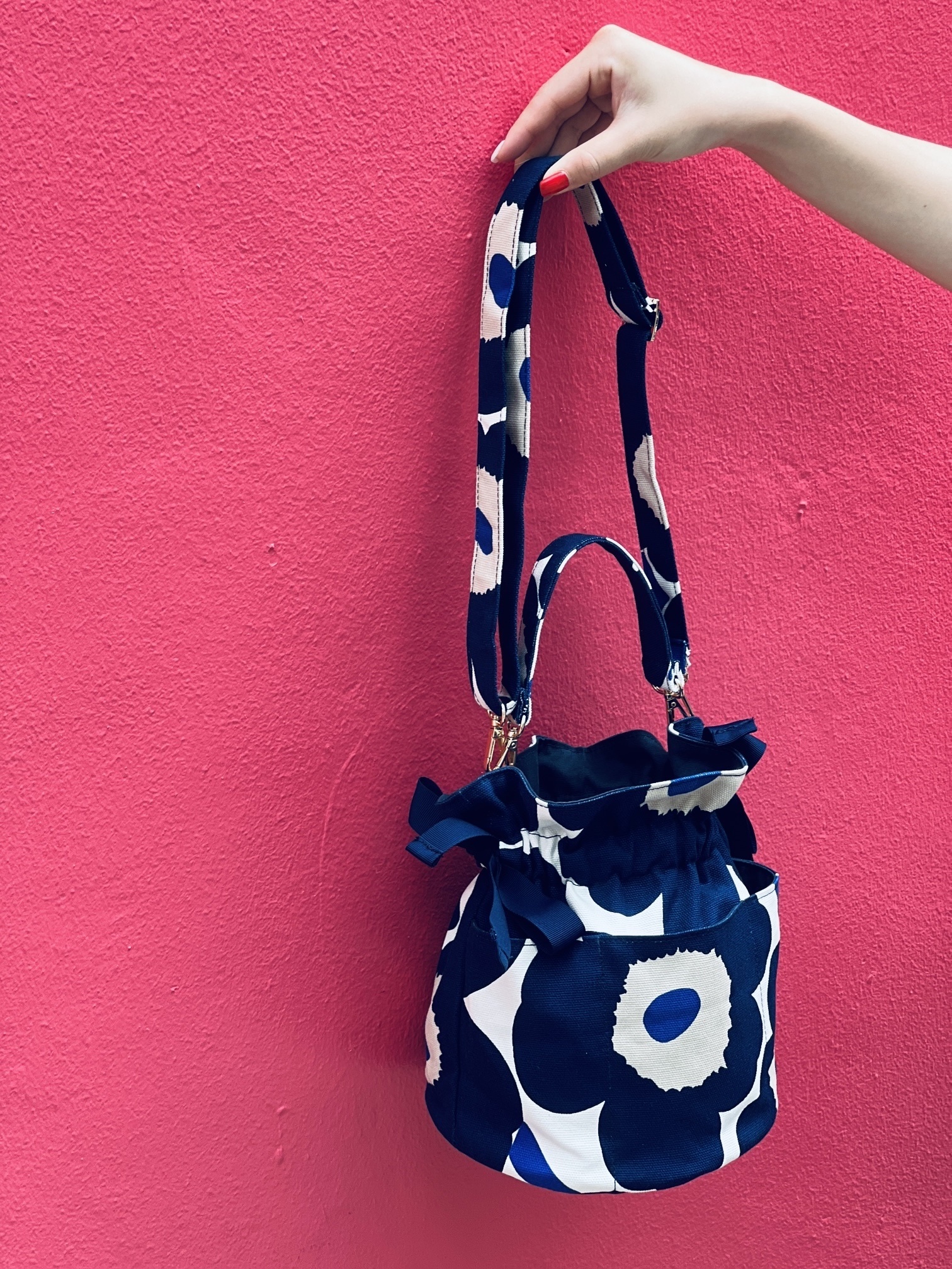 Bucket Bag | Marimekko Canvas fabric | Navy Unikko 中花