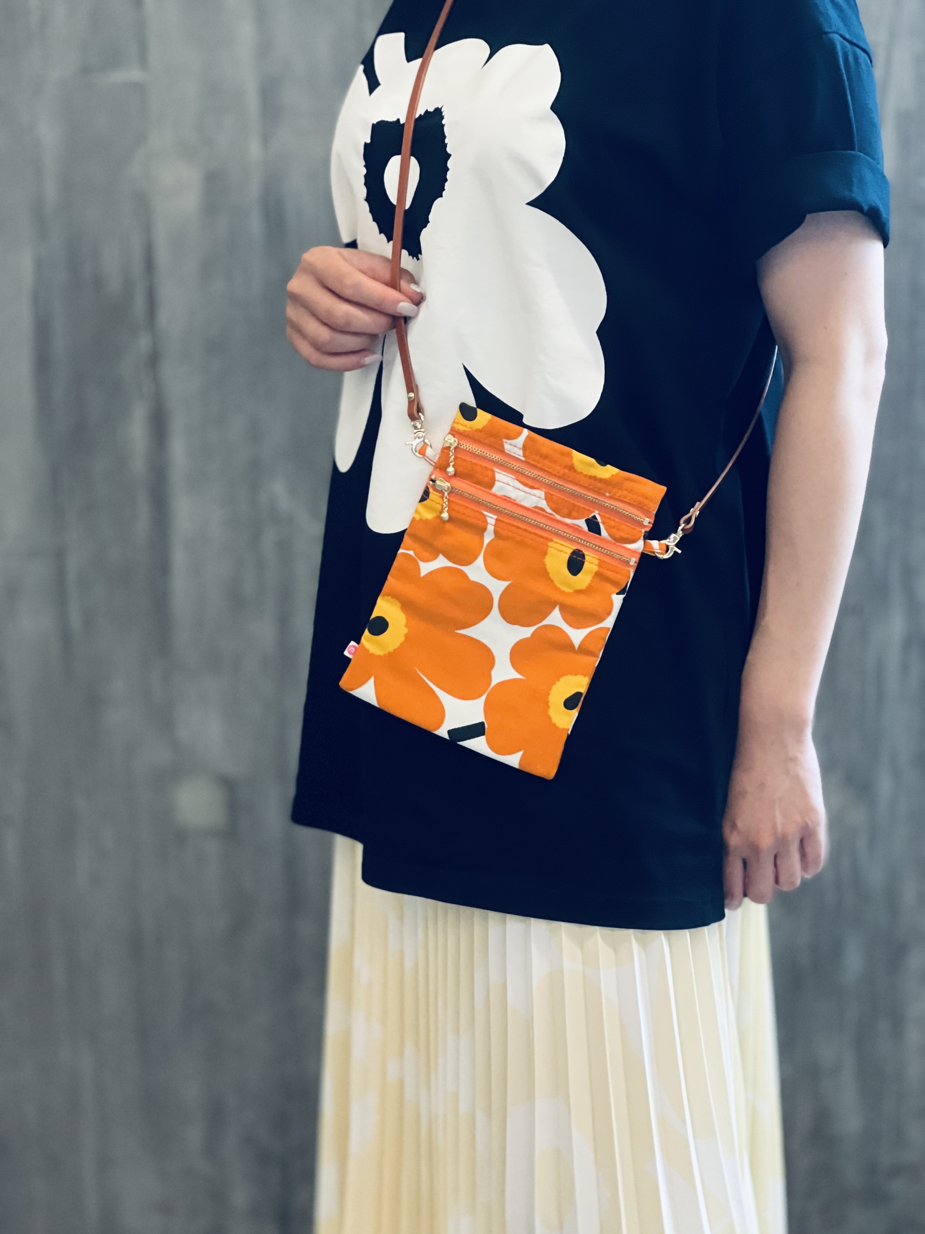 Emmmmm’s Travel Bag | Marimekko canvas fabric | Orange Unikko