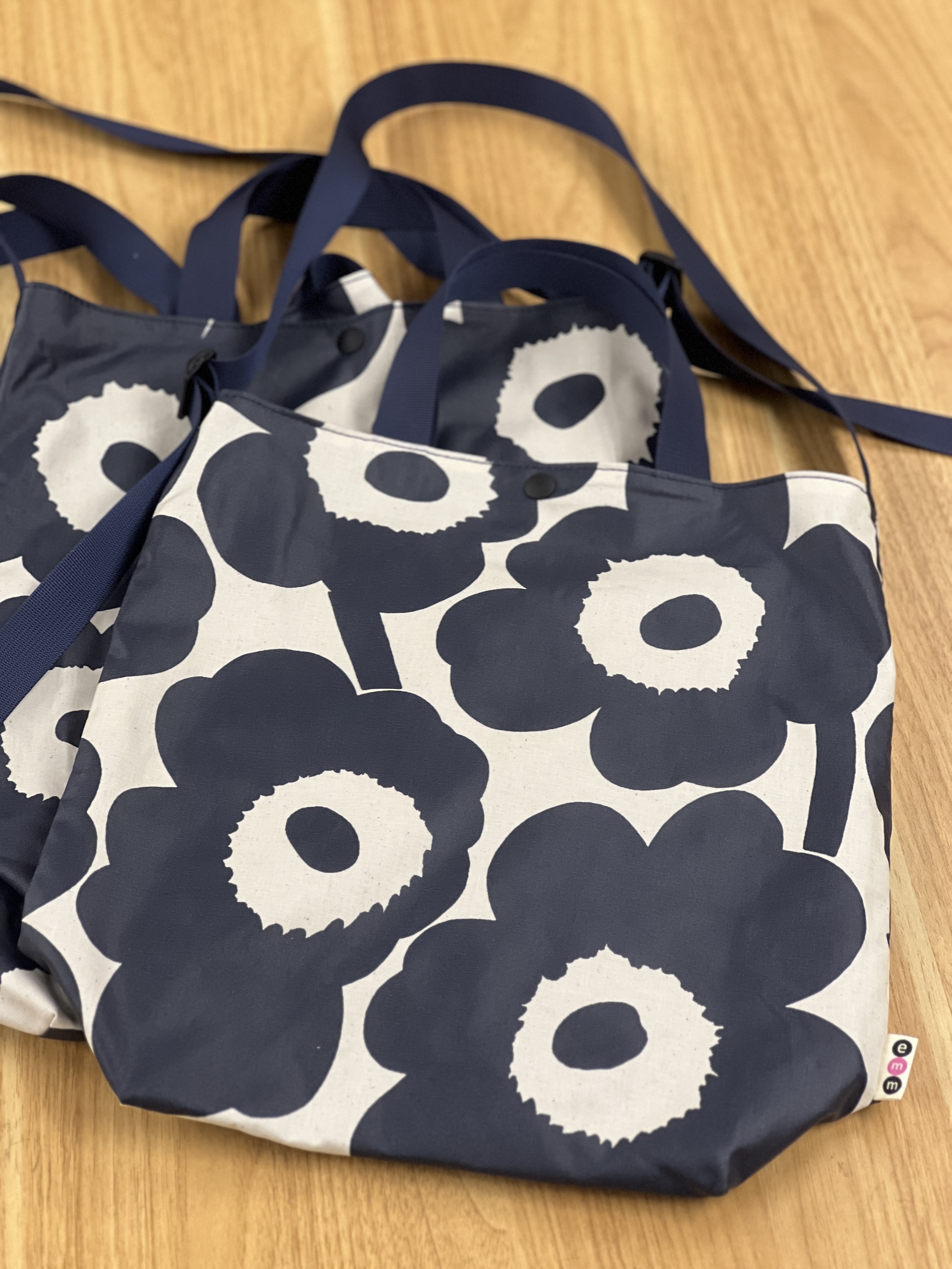 3 way easy tote | Marimekko waterproof fabric | Navy 中花