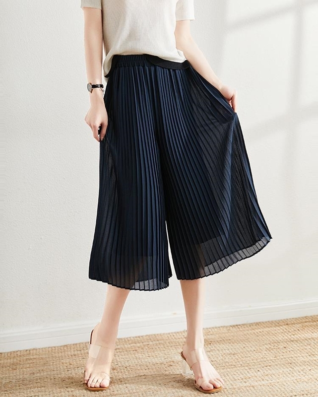 百褶七分雪紡寬褲 黑色