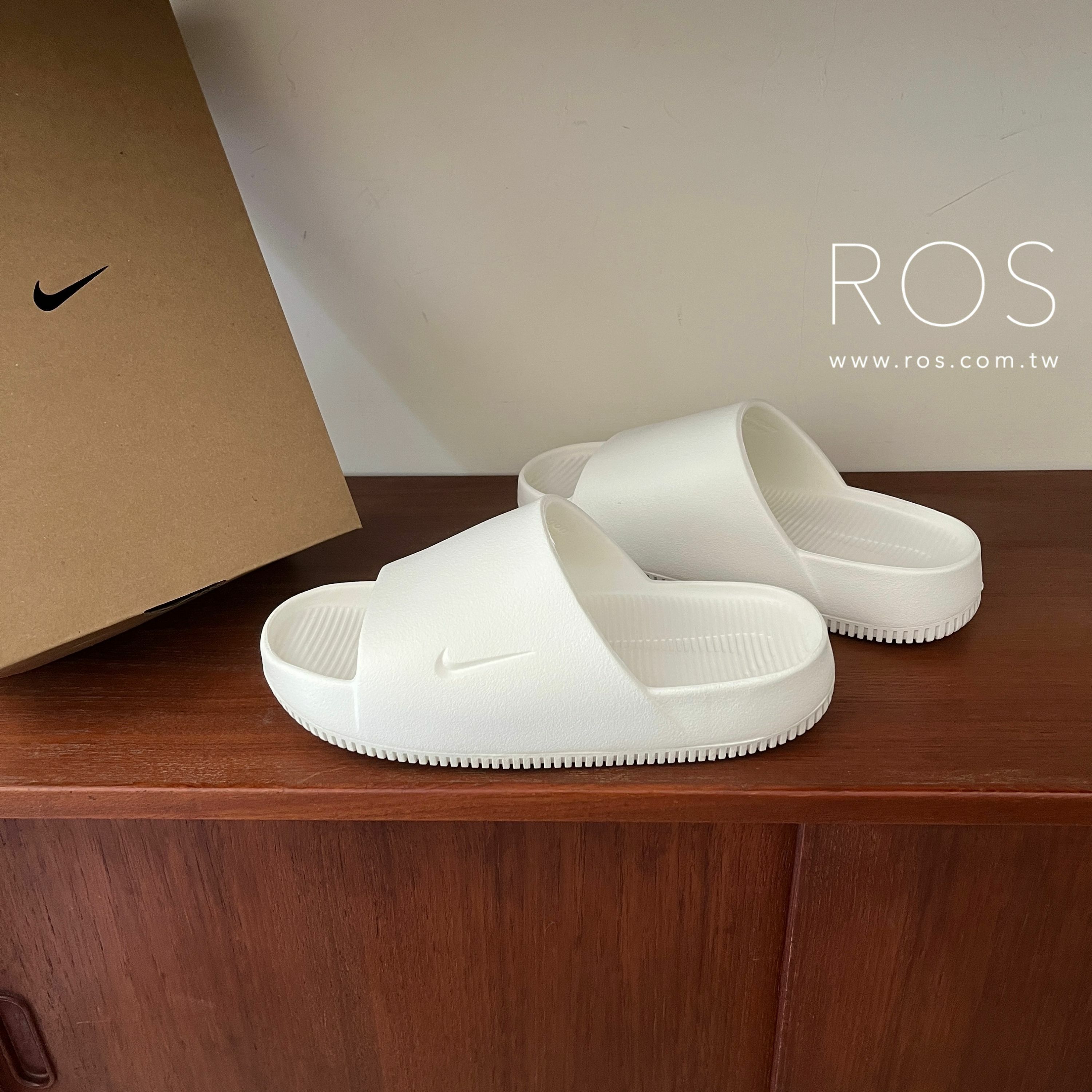 Nike CALM SLIDE 麵包拖鞋(2colors)