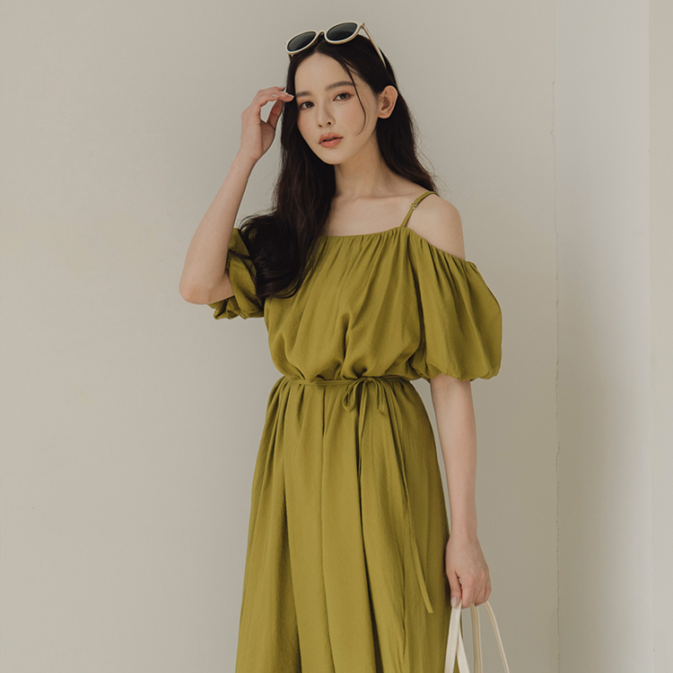 浪漫露肩洋裝