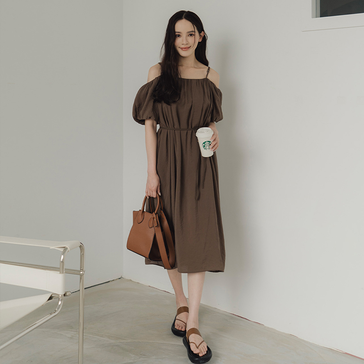 浪漫露肩洋裝