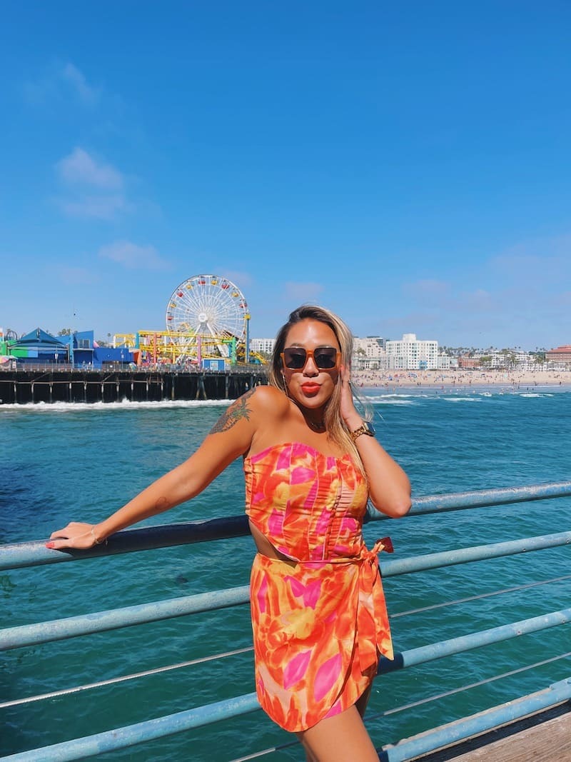 橘色大方框墨鏡