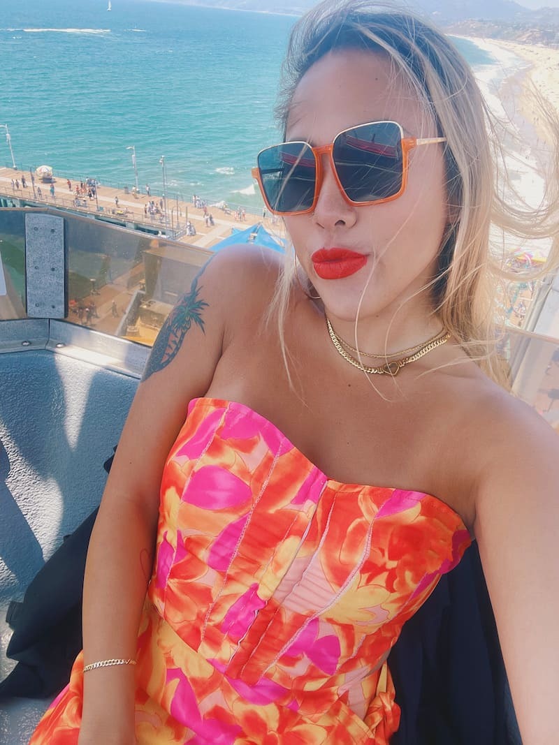 橘色大方框墨鏡