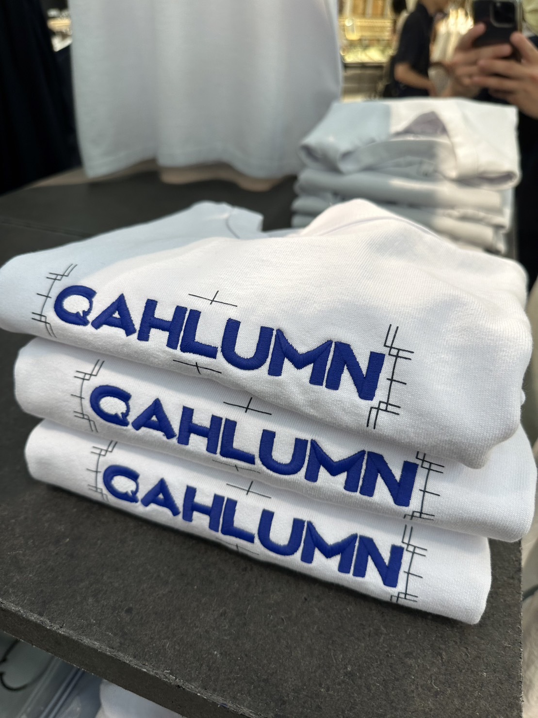 CAHLUMN Logo Tonbo Tee