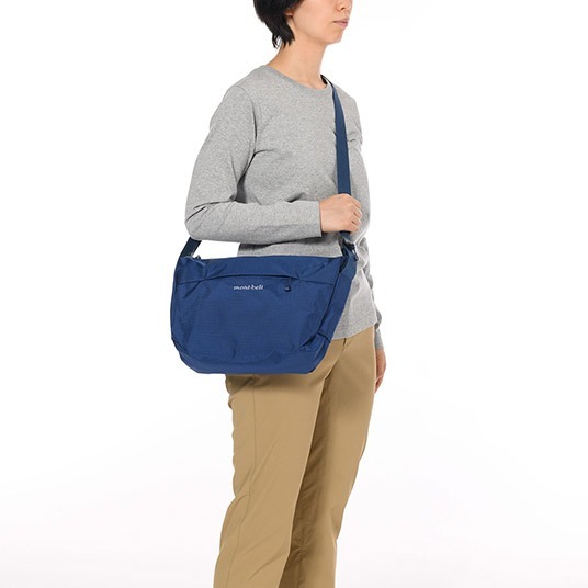 預購┃日本 mont bell  Bernina Shoulder S 側背包 單肩包 郵差包