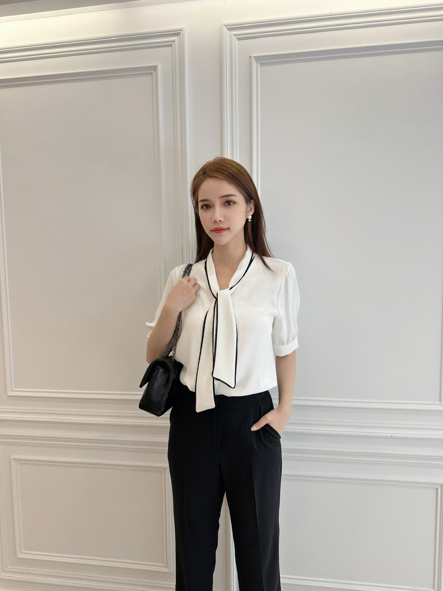 滾邊領巾上衣(短袖)