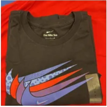 [S] NIKE MEN'S SWOOSH GRAPHIC T-SHIRT,BLACK, DZ4574-010 [FINAL SALE] (SZZ215)