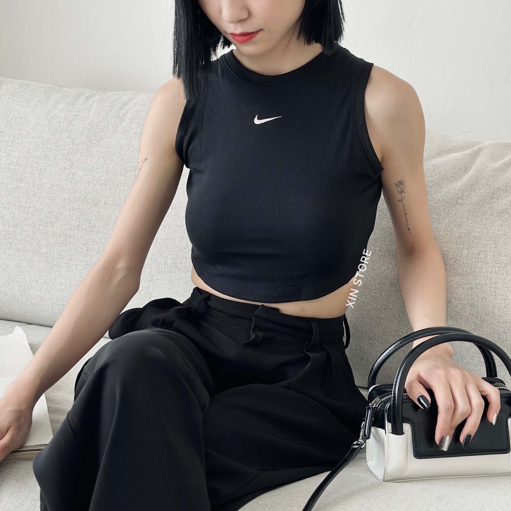 【現貨】Nike NSW Essential 羅紋 短版 Logo 刺繡 小勾 運動 背心 黑 咖啡 杏