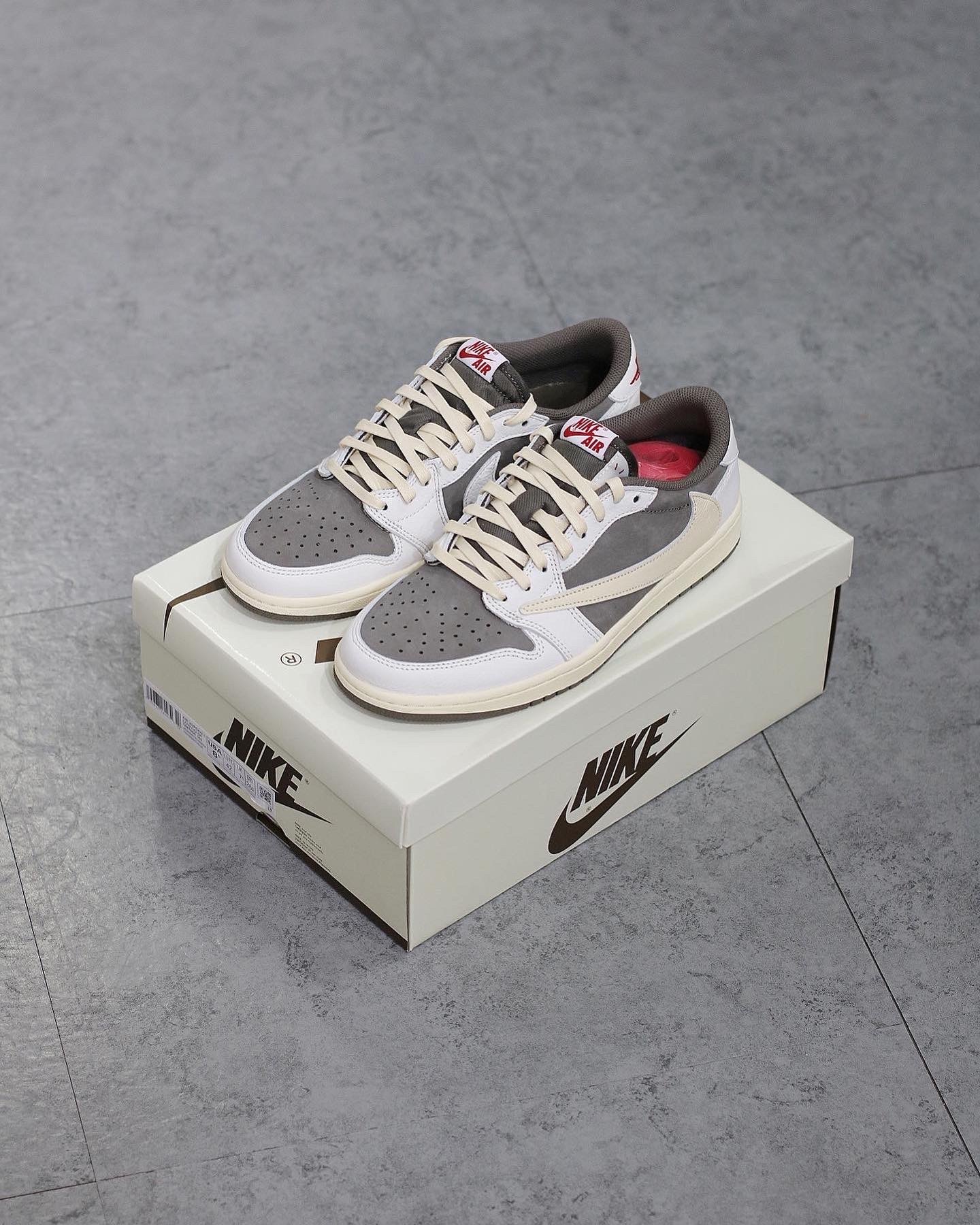 Nike Air Jordan 1 Retro Low OG SP Travis Scott Reverse Mocha  DM7866-162