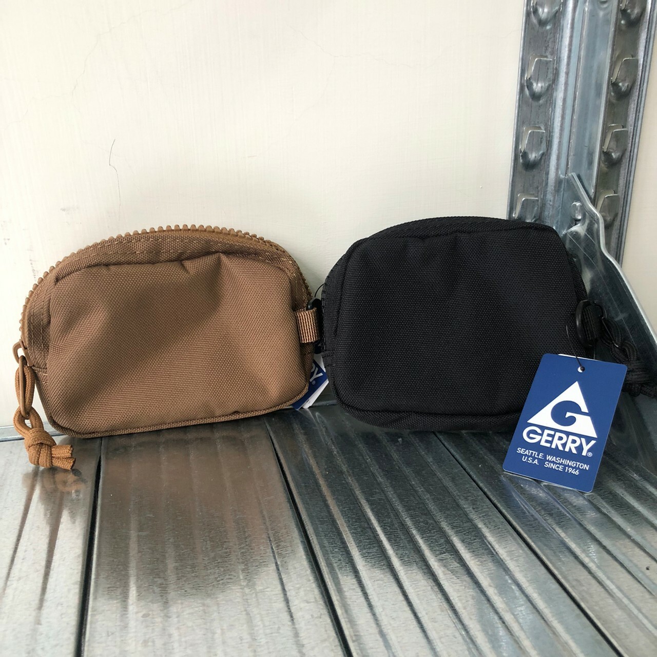 GERRY 方形零錢包 小包 B205074