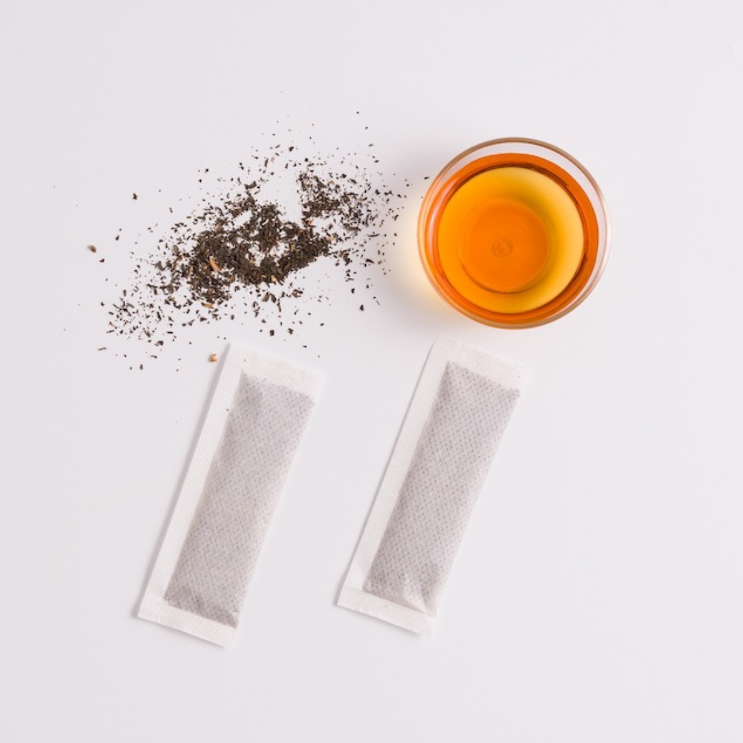 七三研磨調和茶系列，將原葉茶研磨成小顆粒，再透過調和工藝，使茶味加快釋放速度，並且久泡也不苦澀。