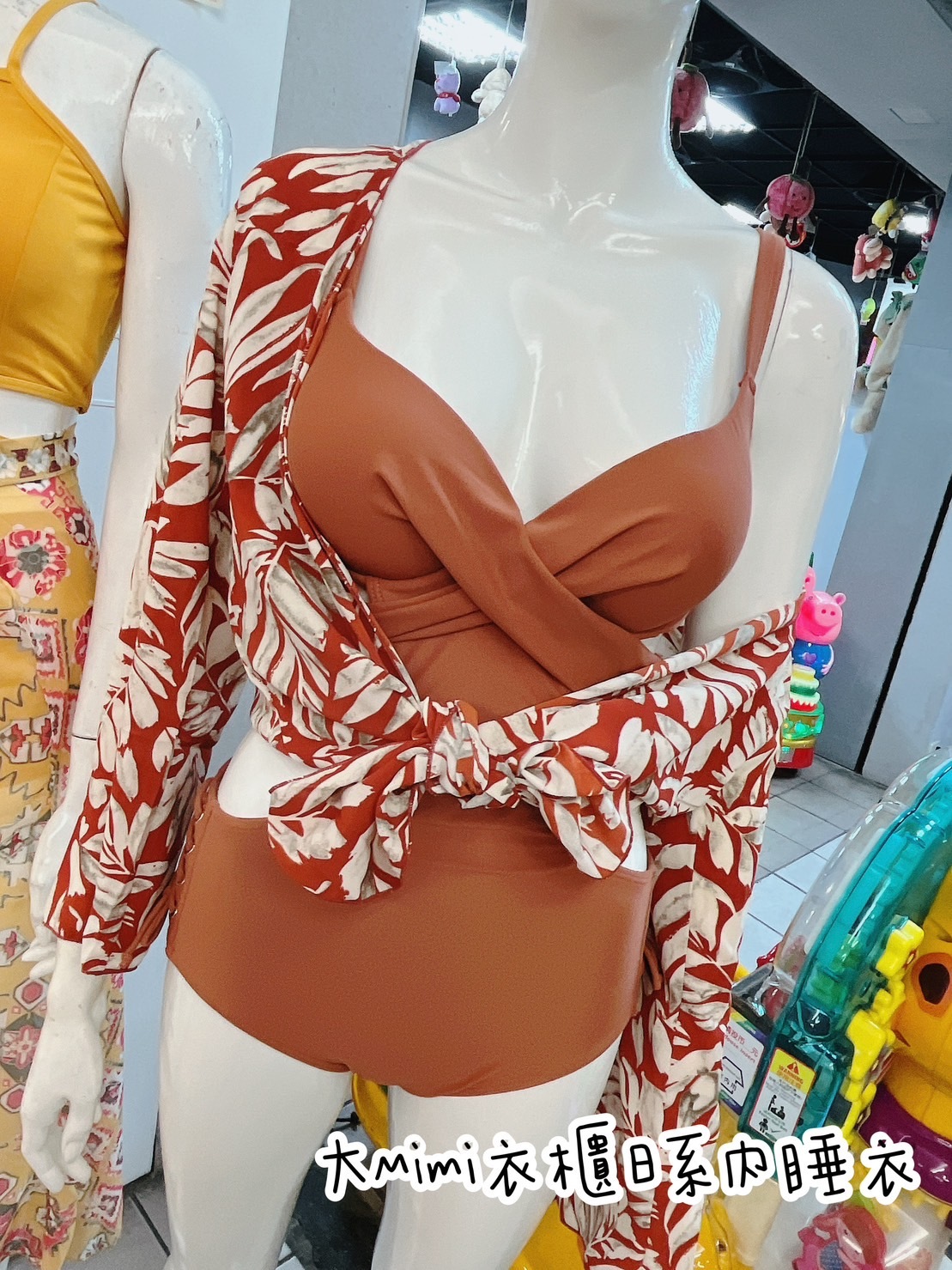 火辣辣連體泳衣