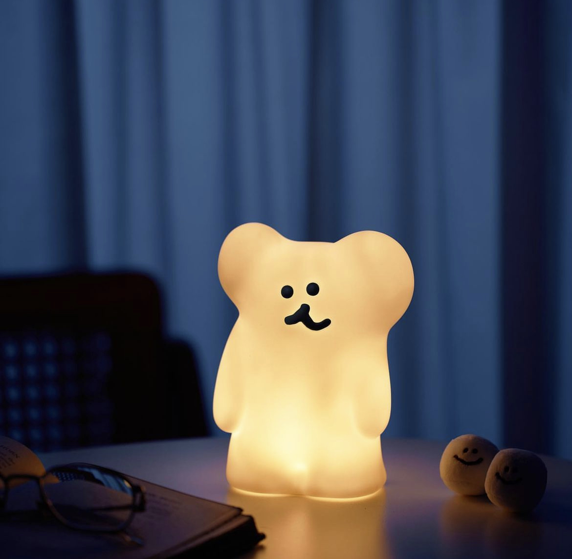 DINOTAENG Gulp the Bulb! Mini Bobo Lamp