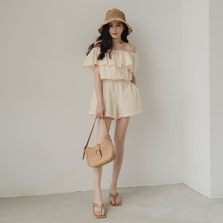 荷葉邊連身短褲