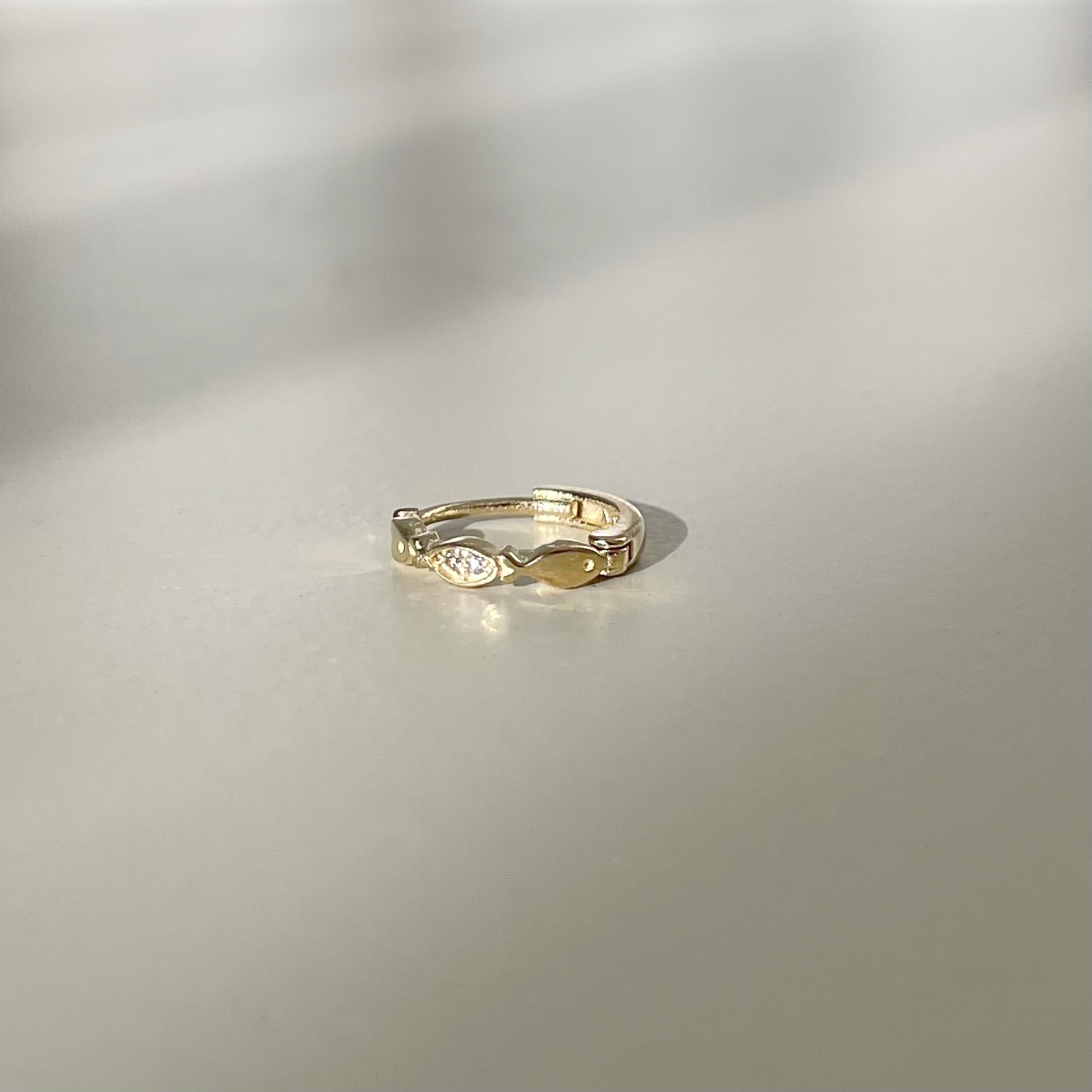 14k相間小魚真鑽耳圈