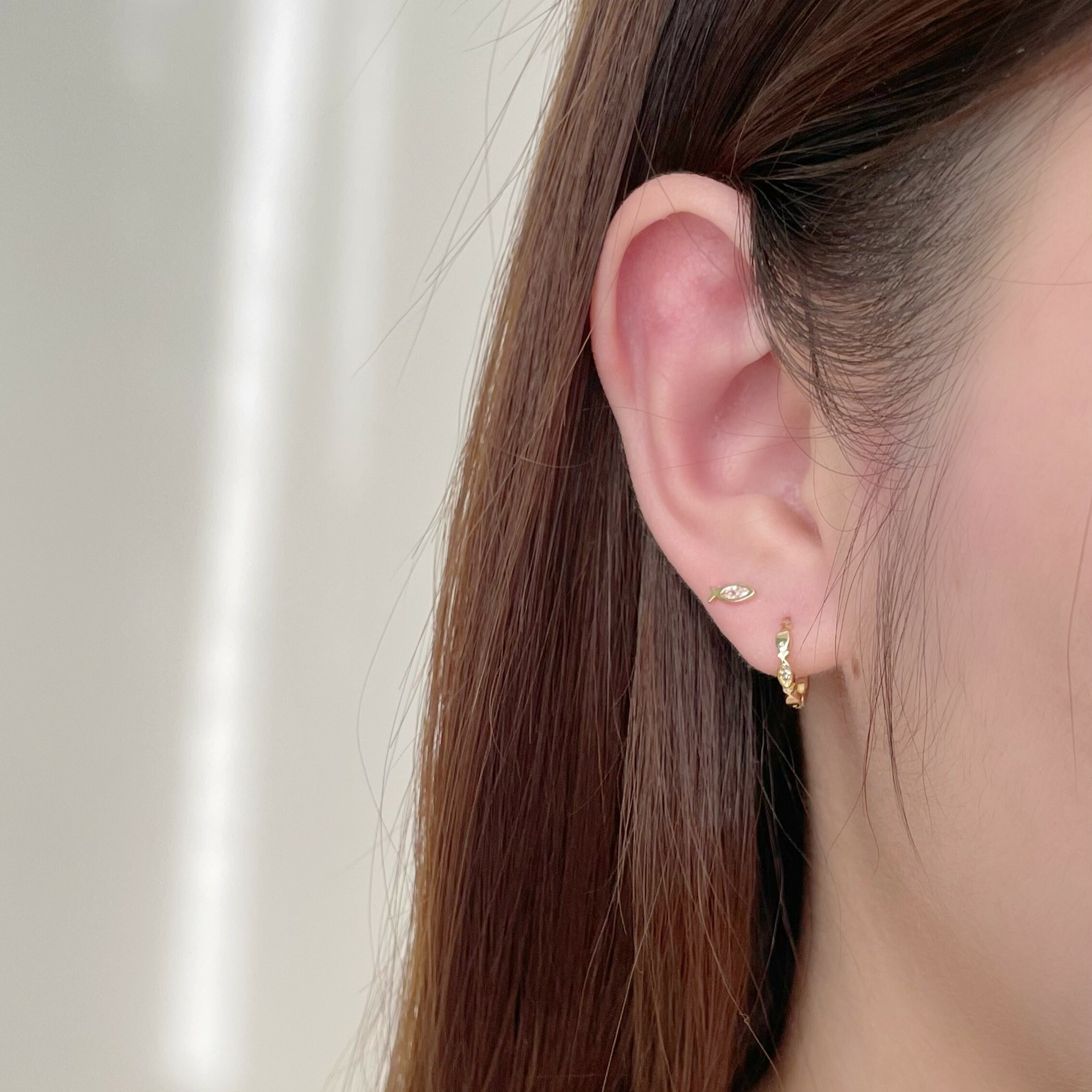 14k相間小魚真鑽耳圈