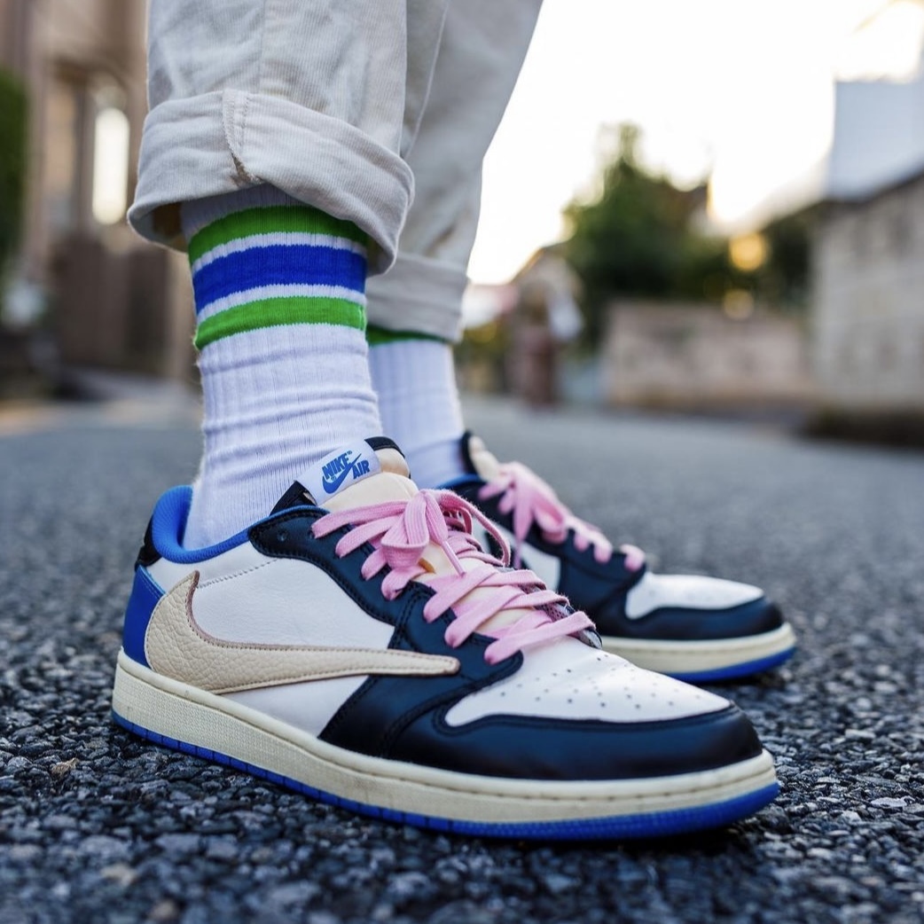 <日本連線中> Convenience Wear x Family Mart 日本限定 全家 襪子 木村拓哉同款 厚底 長襪 中筒襪 綠藍條紋