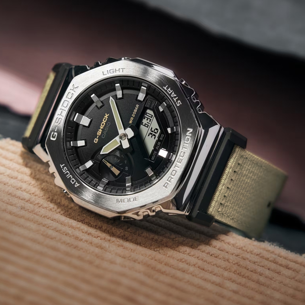Casio G-Shock GM-2100C-5A 金屬錶殼 手錶 (香港行貨)