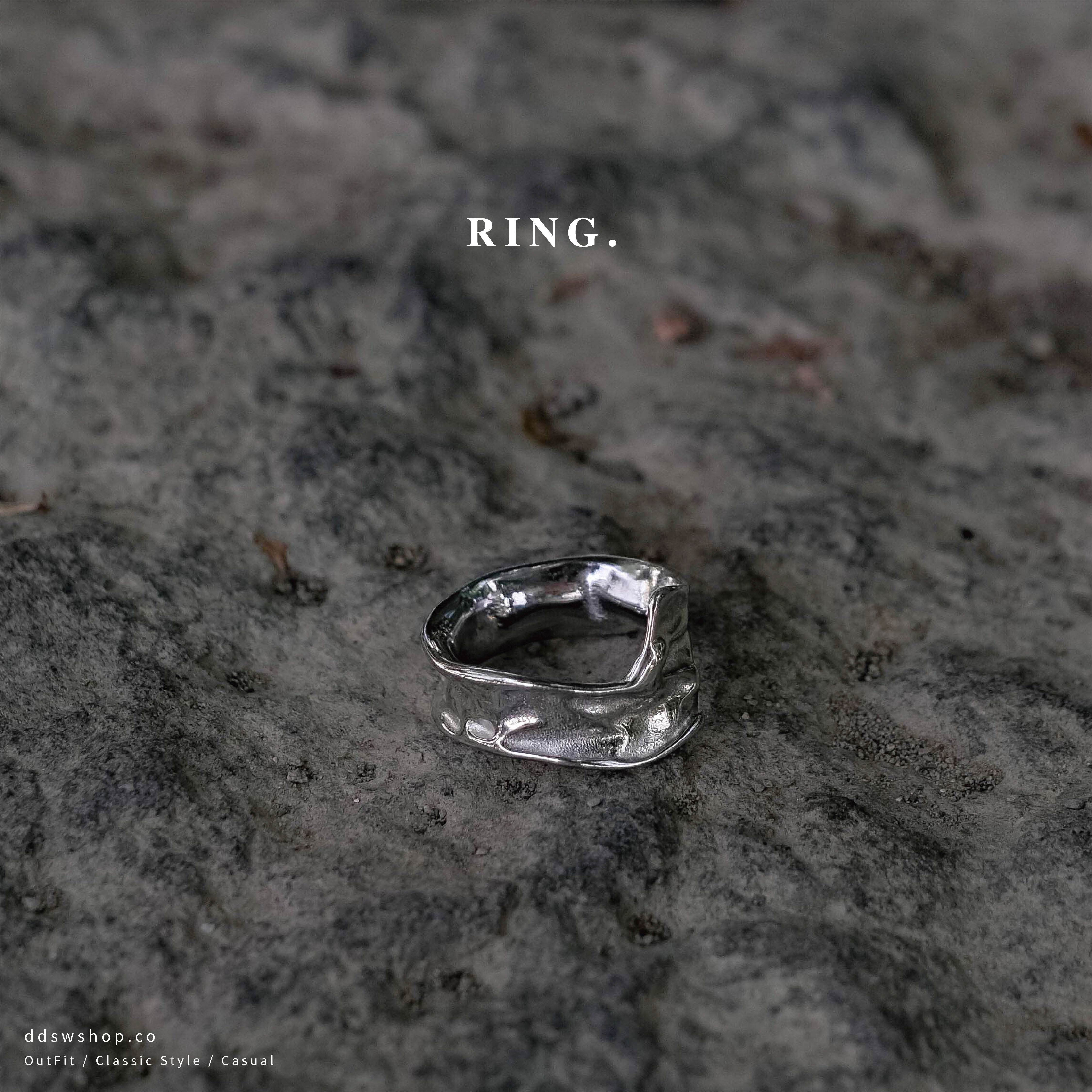 D.ecorate 不規則岩塊戒指