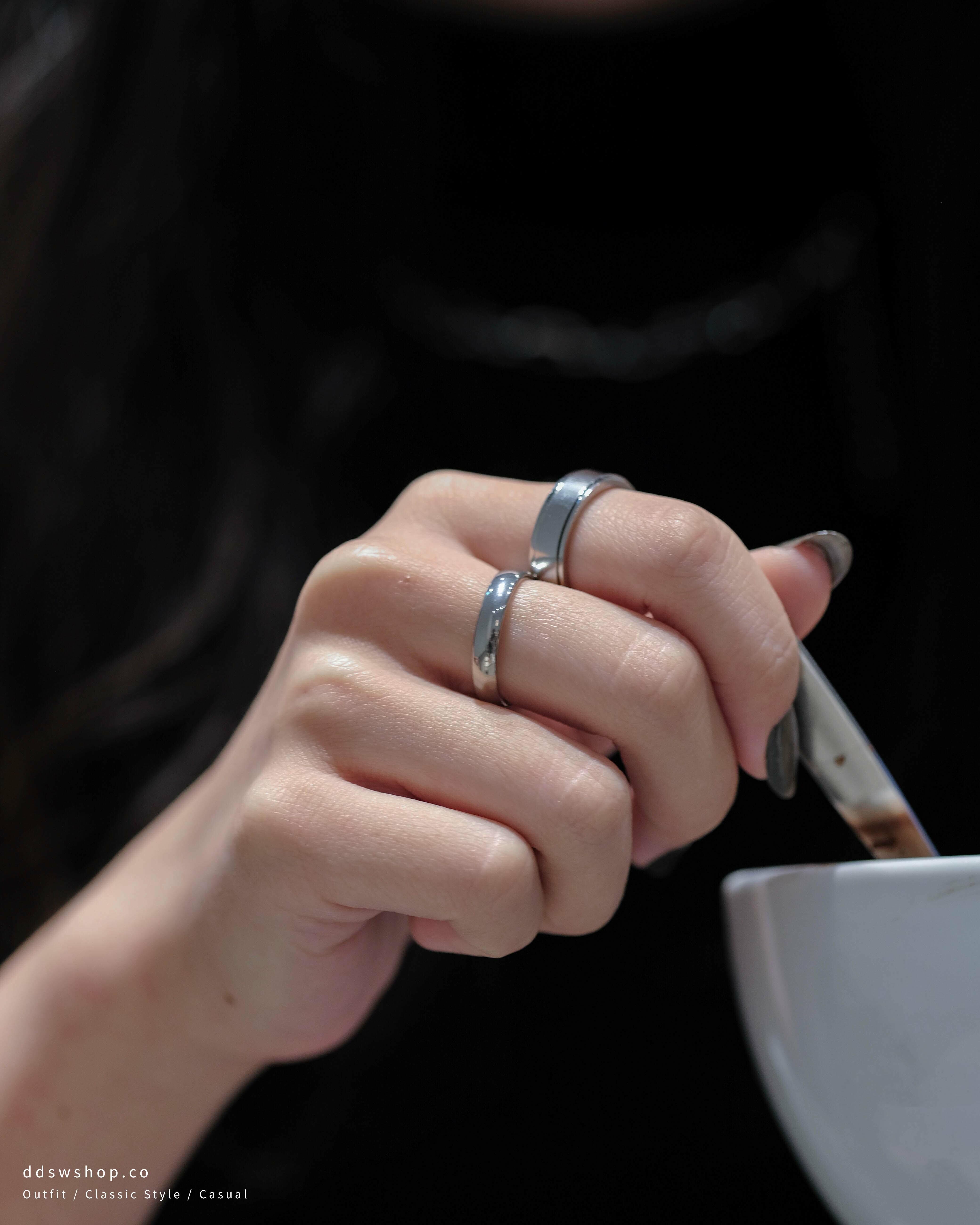 D.ecorate 光面轉圈戒指