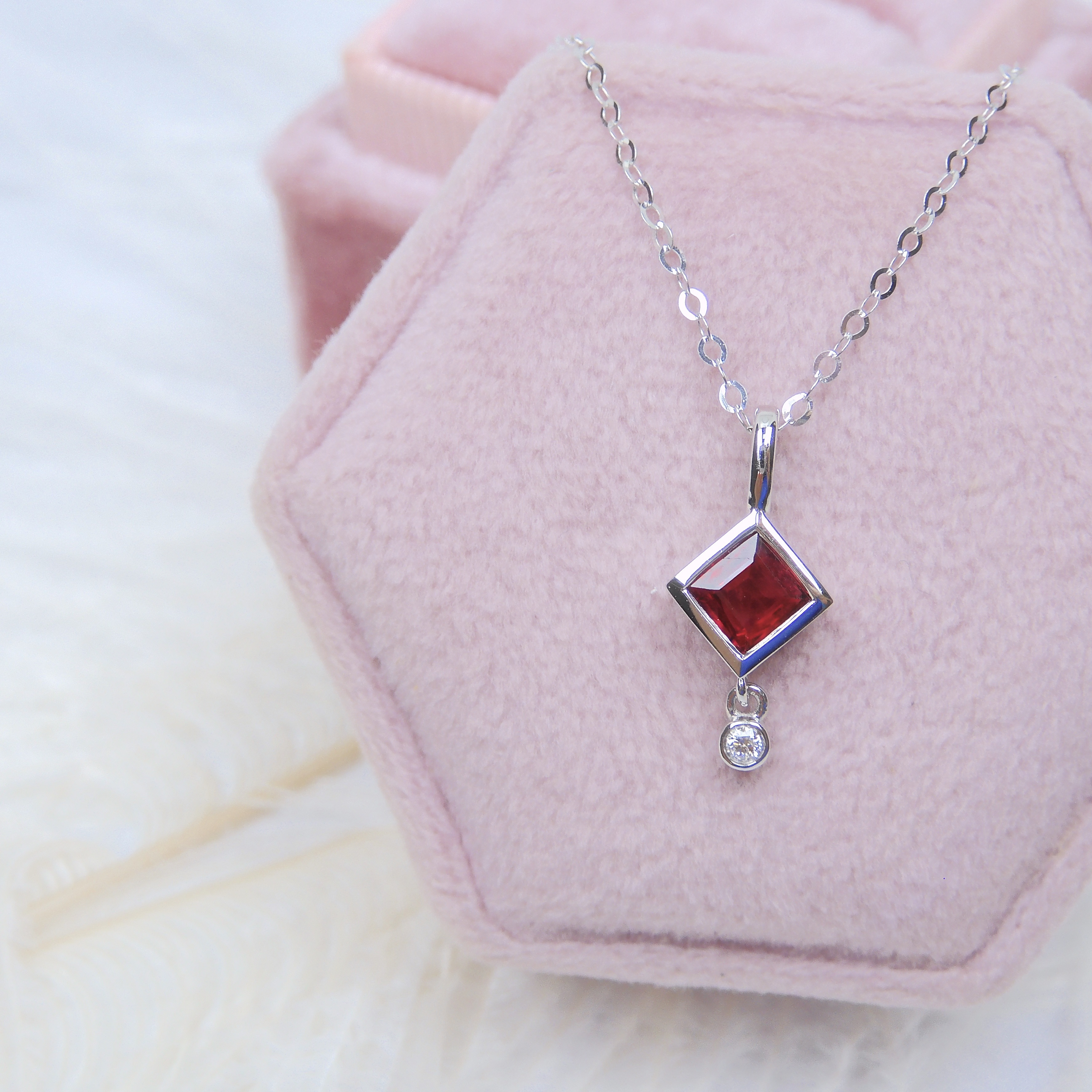 18K金 0.38ct 紅寶石項鏈