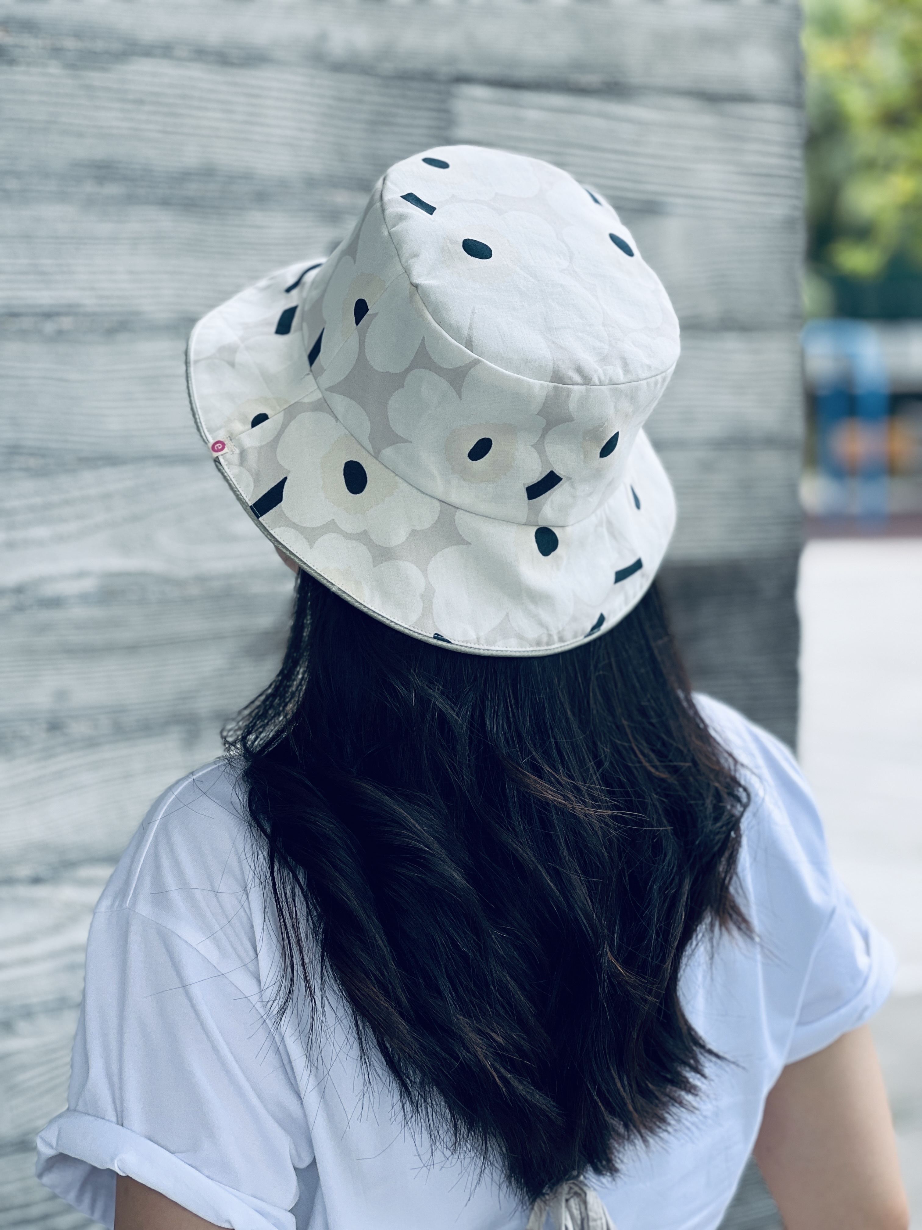 Revisable Bucket Hat | Marimekko 米白 Unikko x light green highlight