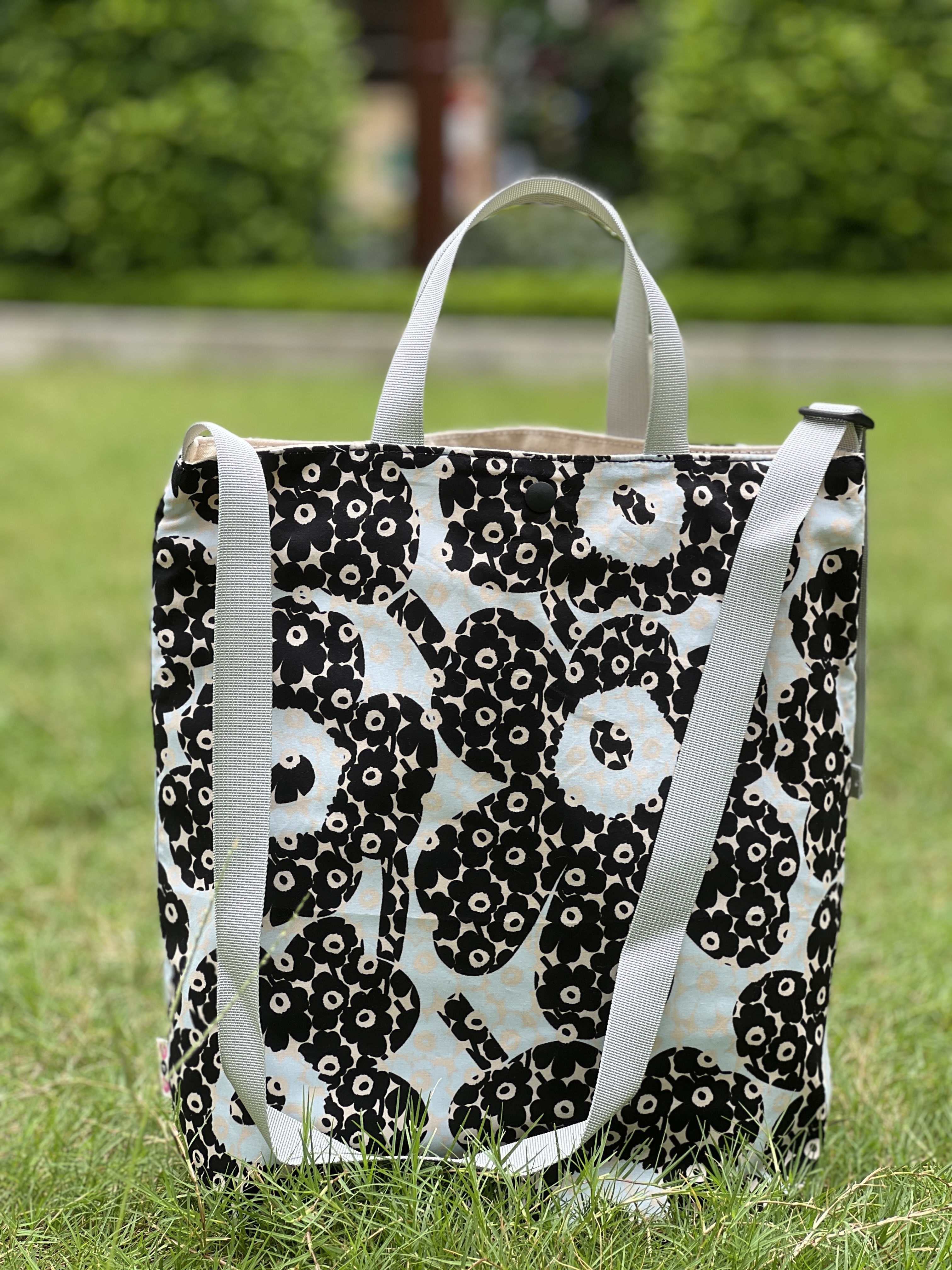 3 way easy tote | limited light blue x black super mini unikko