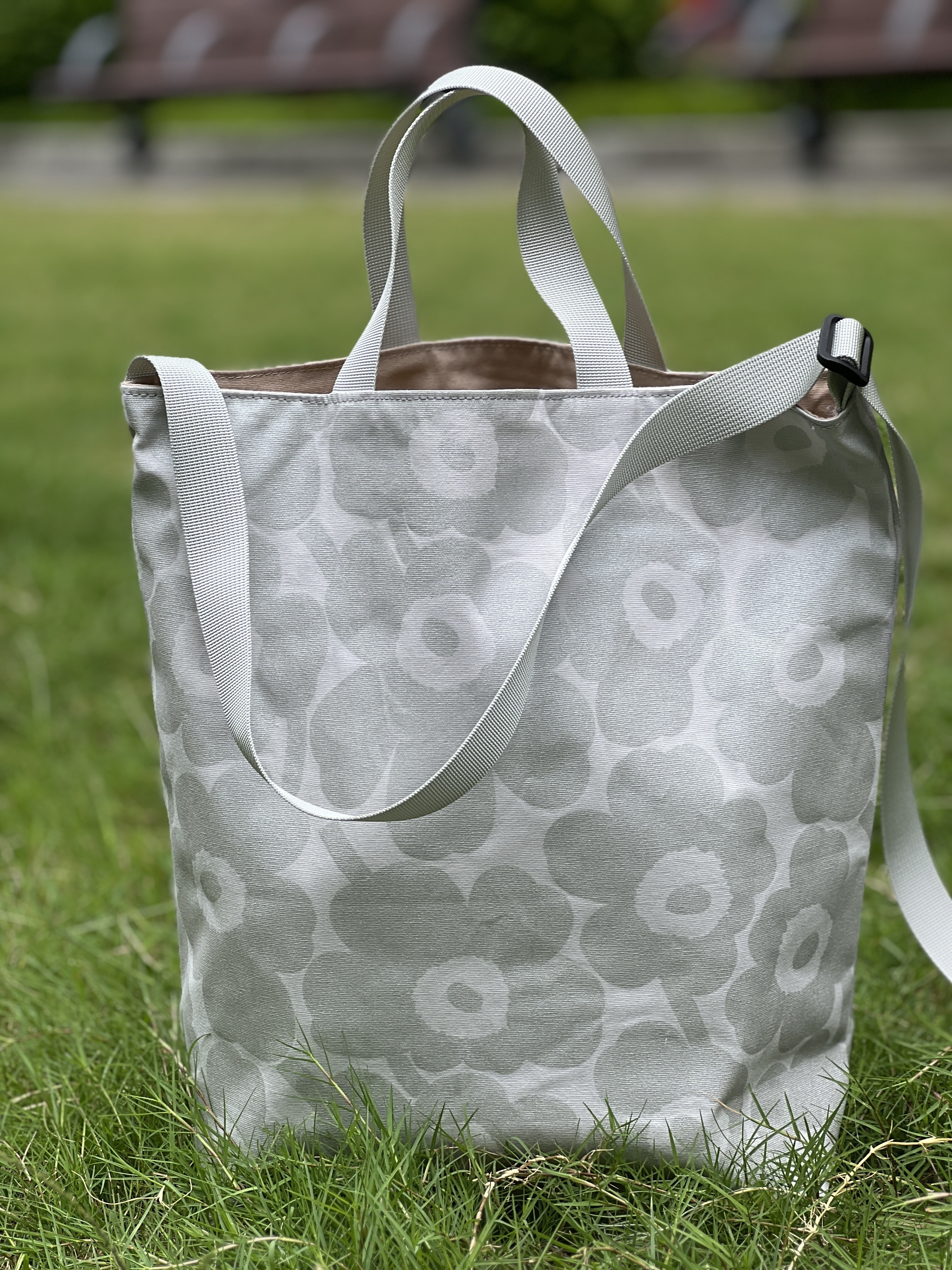 3 way easy tote | Marimekko 特別版 fabric | Sliver Unikko 細花
