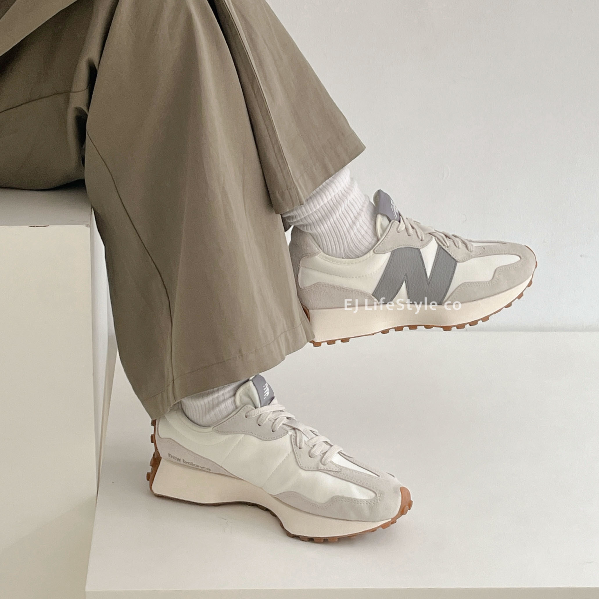 NEW BALANCE 327 NB 莫蘭迪色 銀河灰 男鞋 U327LT / 現貨