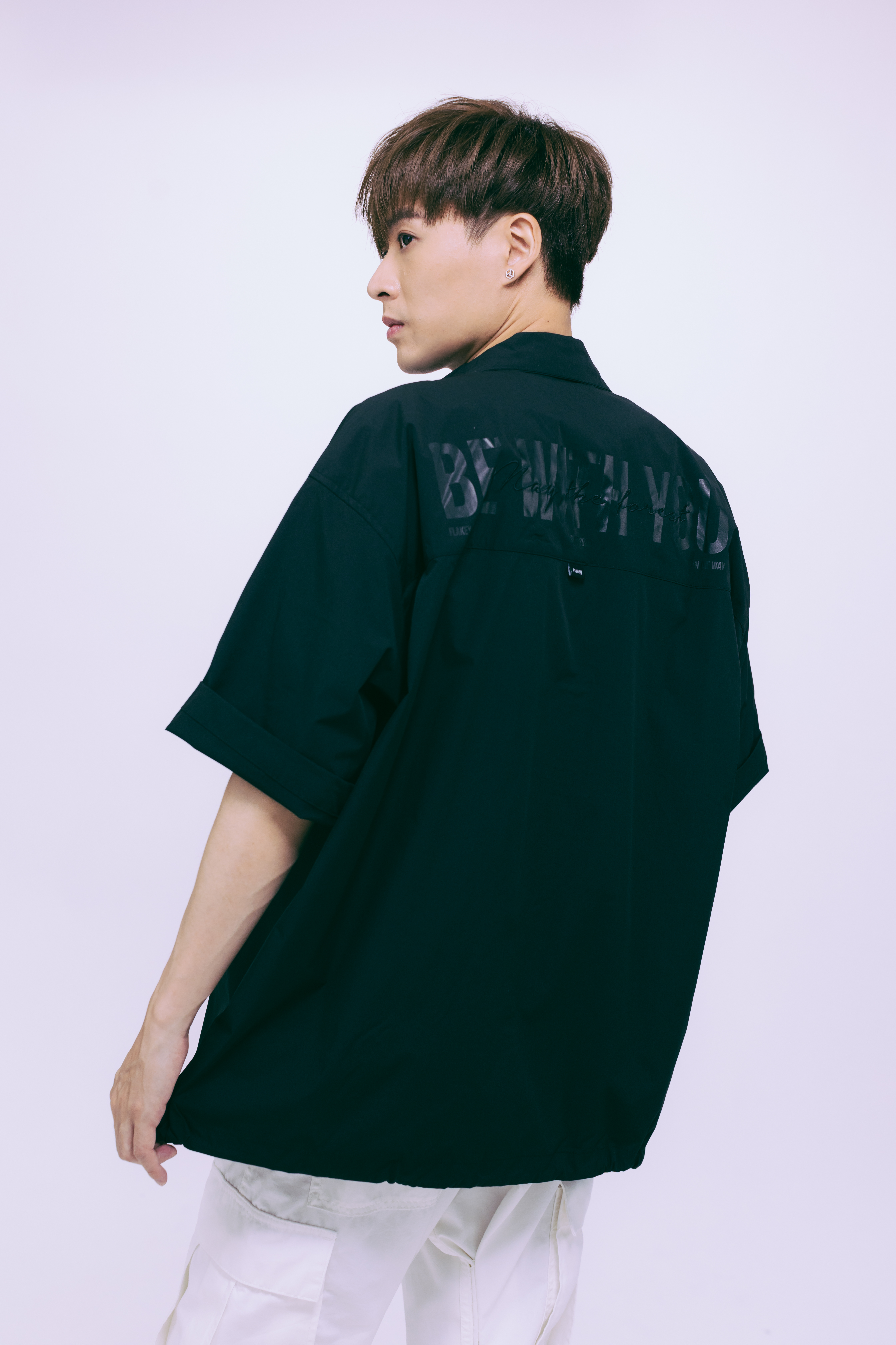 山系極黑襯衫外套 (中性)