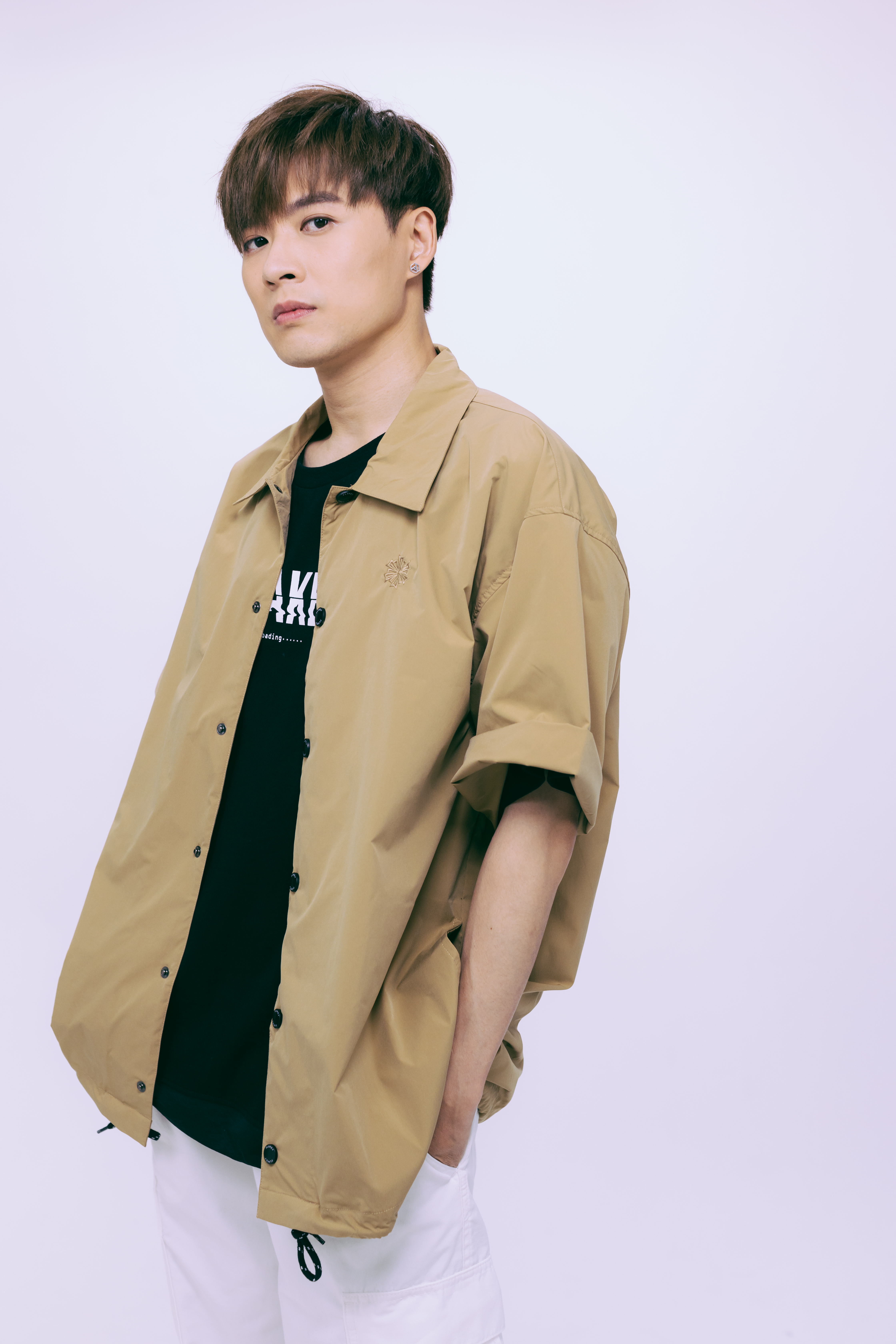 山系軍綠襯衫外套 (中性)