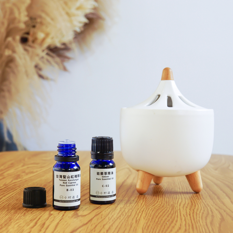 台灣聖山紅檜精油｜台灣特有精油（年度銷售精油第一名）