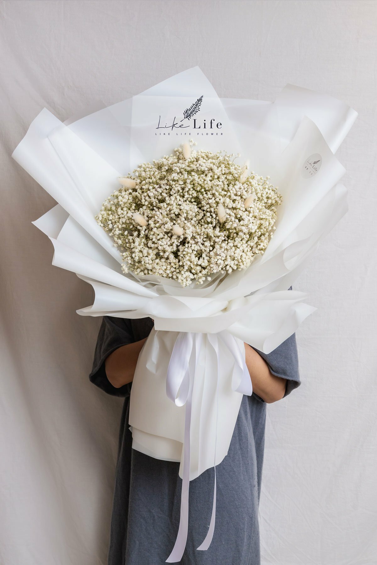 白色滿天星花束,白色滿天星熊抱花束,滿天星花束推薦,喜歡生活乾燥花店