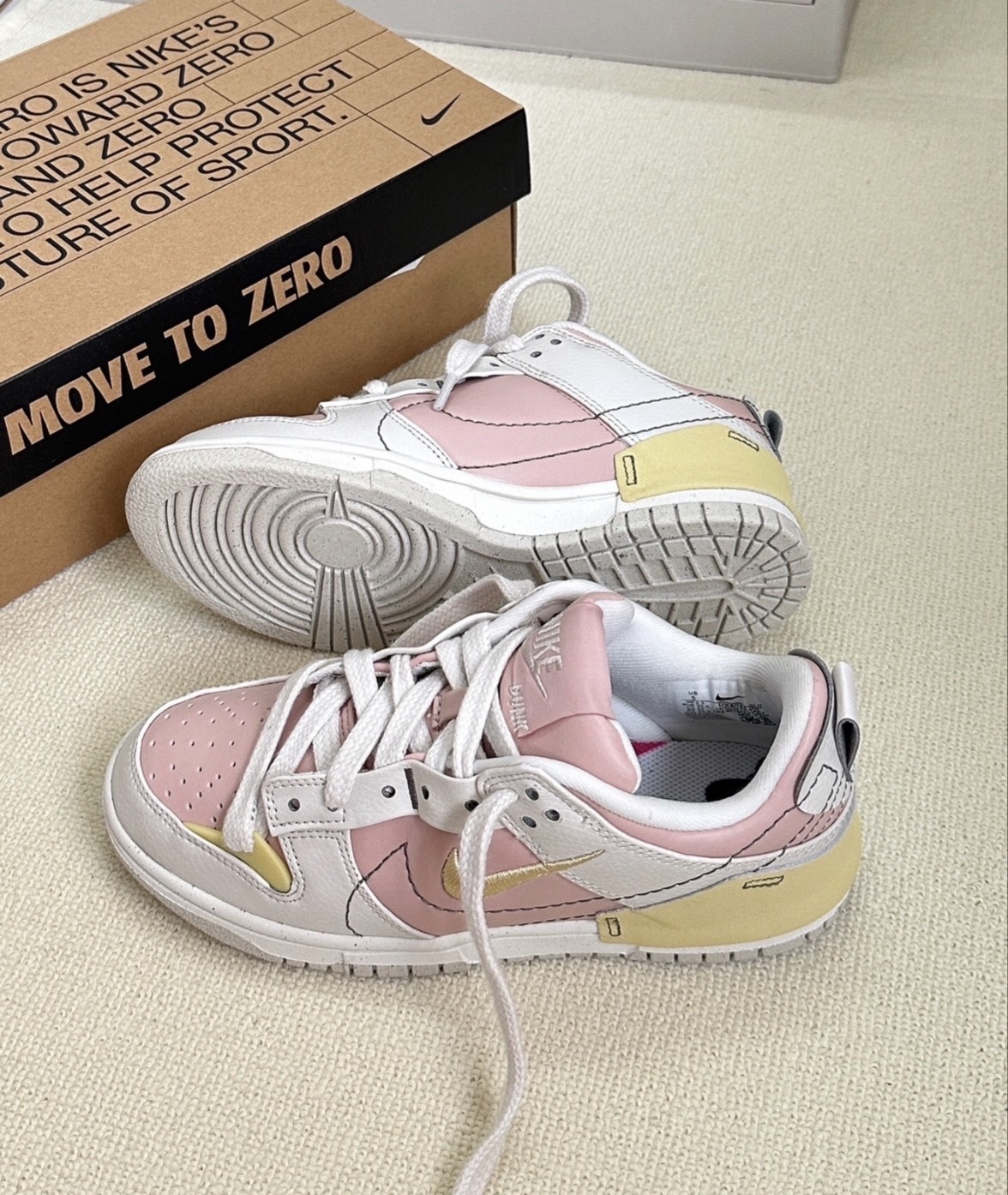 Nike Dunk Low Disrupt 2 白粉黃