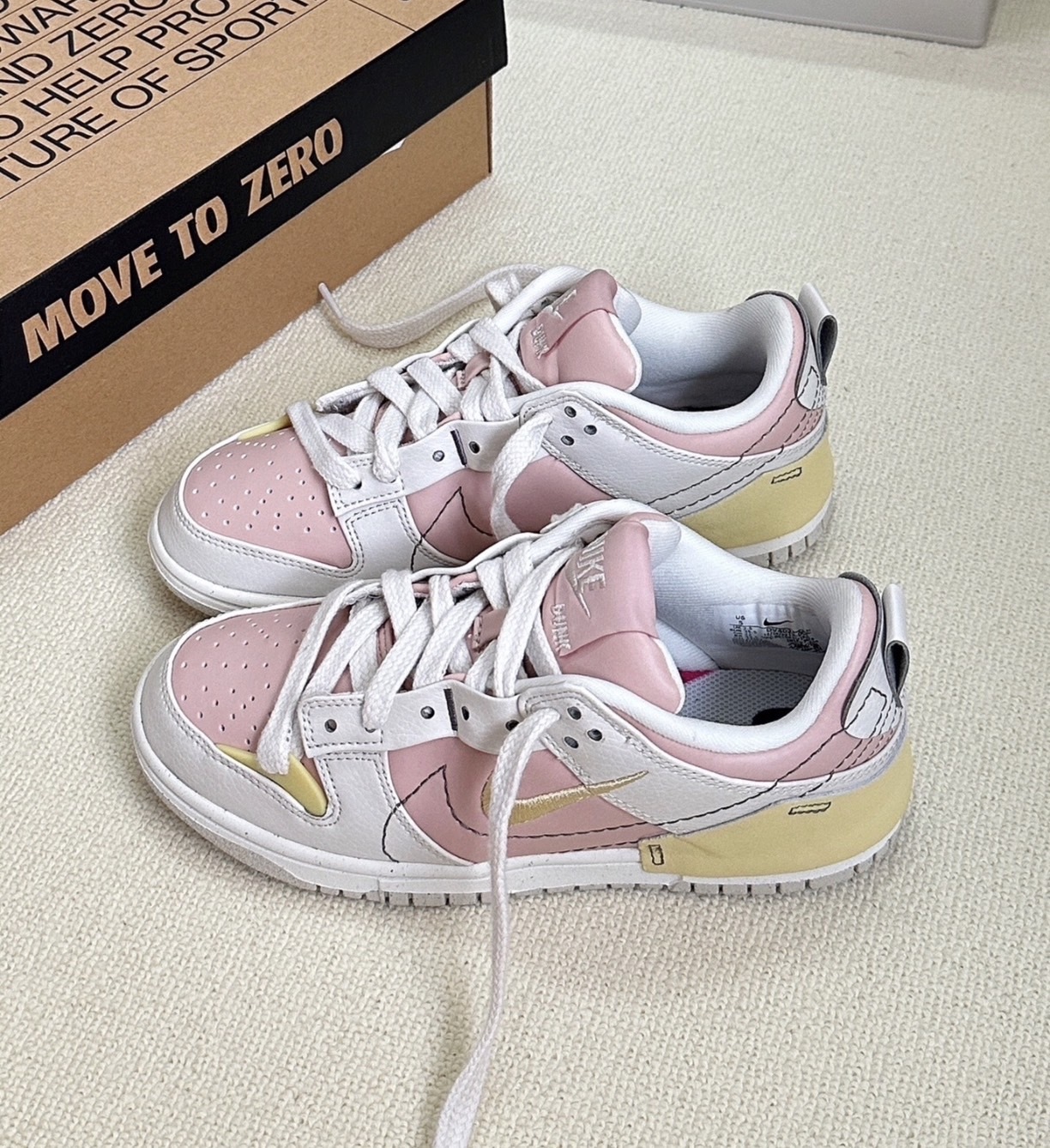 Nike Dunk Low Disrupt 2 白粉黃