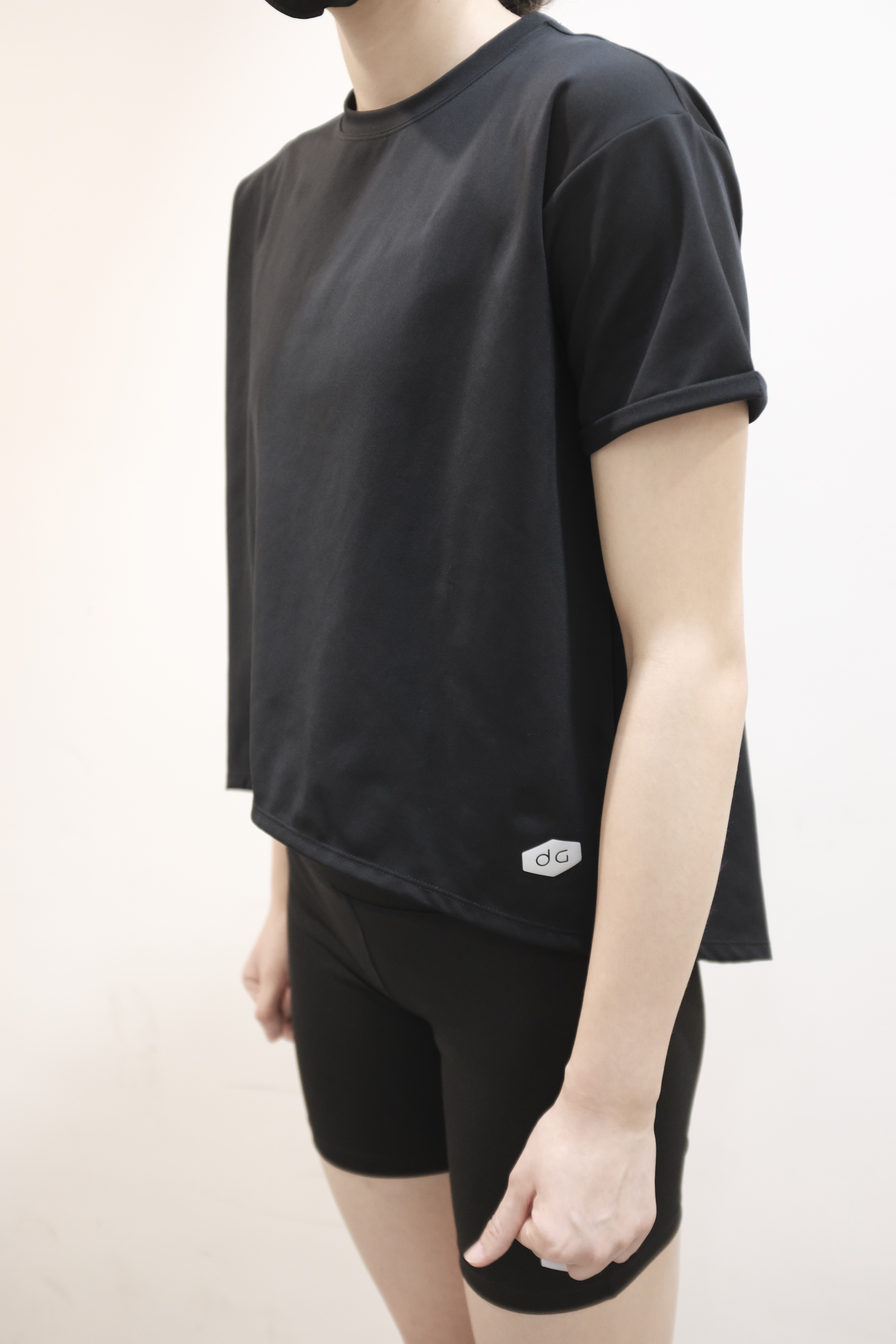 女子訓練休閒T-shirt (黑色)