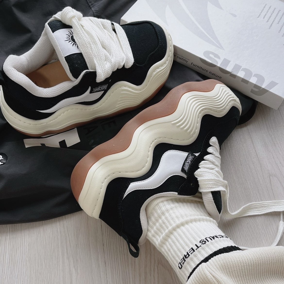 Heyday Triple Wavy Black 波浪鞋 經典款 焦糖底 麵包鞋 HD22X03B