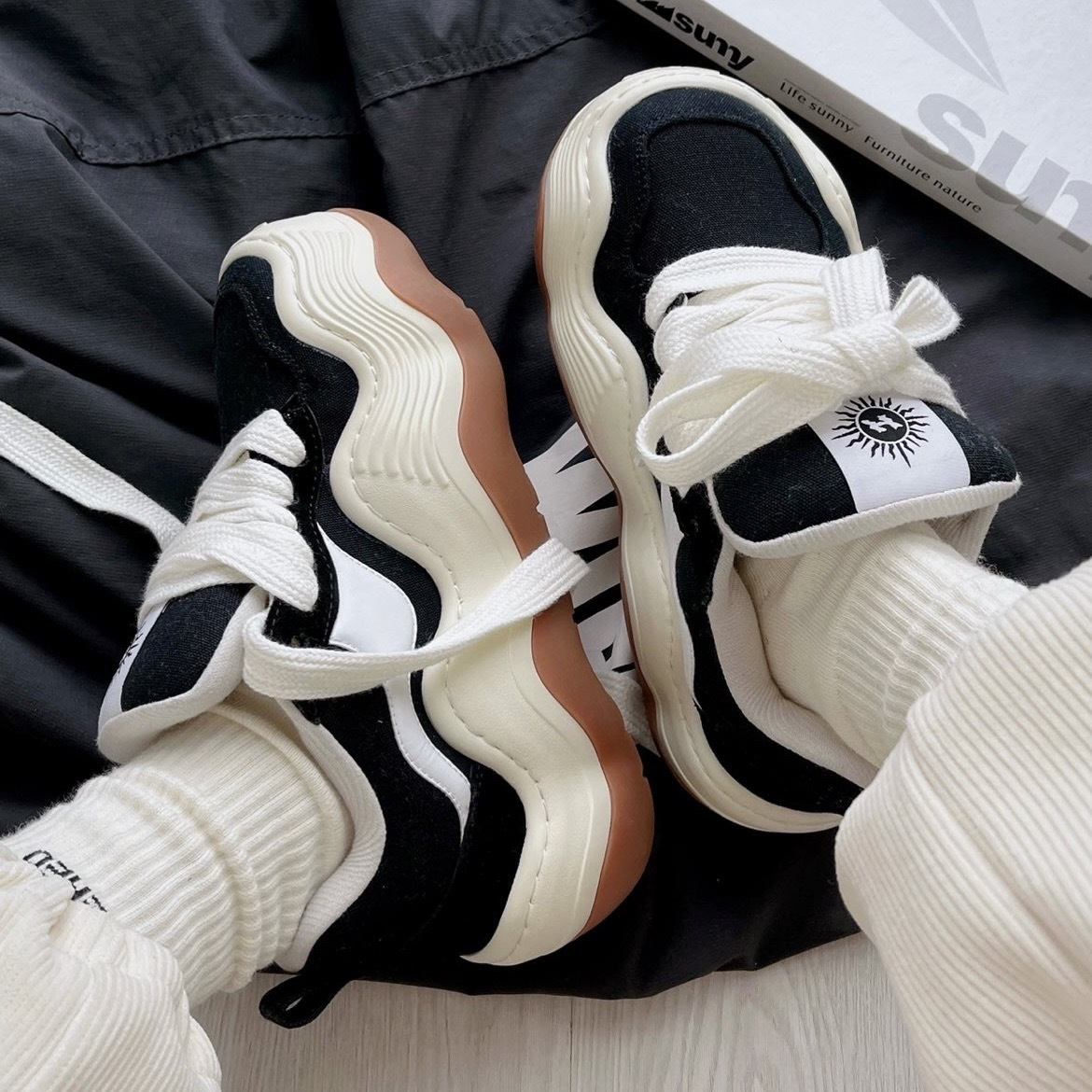 Heyday Triple Wavy Black 波浪鞋 經典款 焦糖底 麵包鞋 HD22X03B