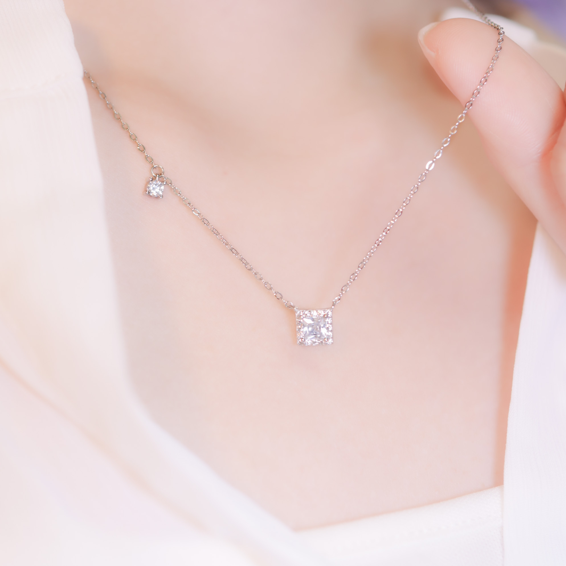 | 925 Silver・ White Gold  | Sugar Cube In Life Necklace | NE0899  |