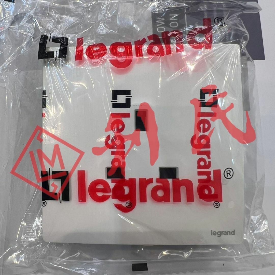 Legrand 羅格朗 MALLIA SENSES 13A單座插座 (陶瓷白/香檳金/深沙銀/子夜黑/深古銅)