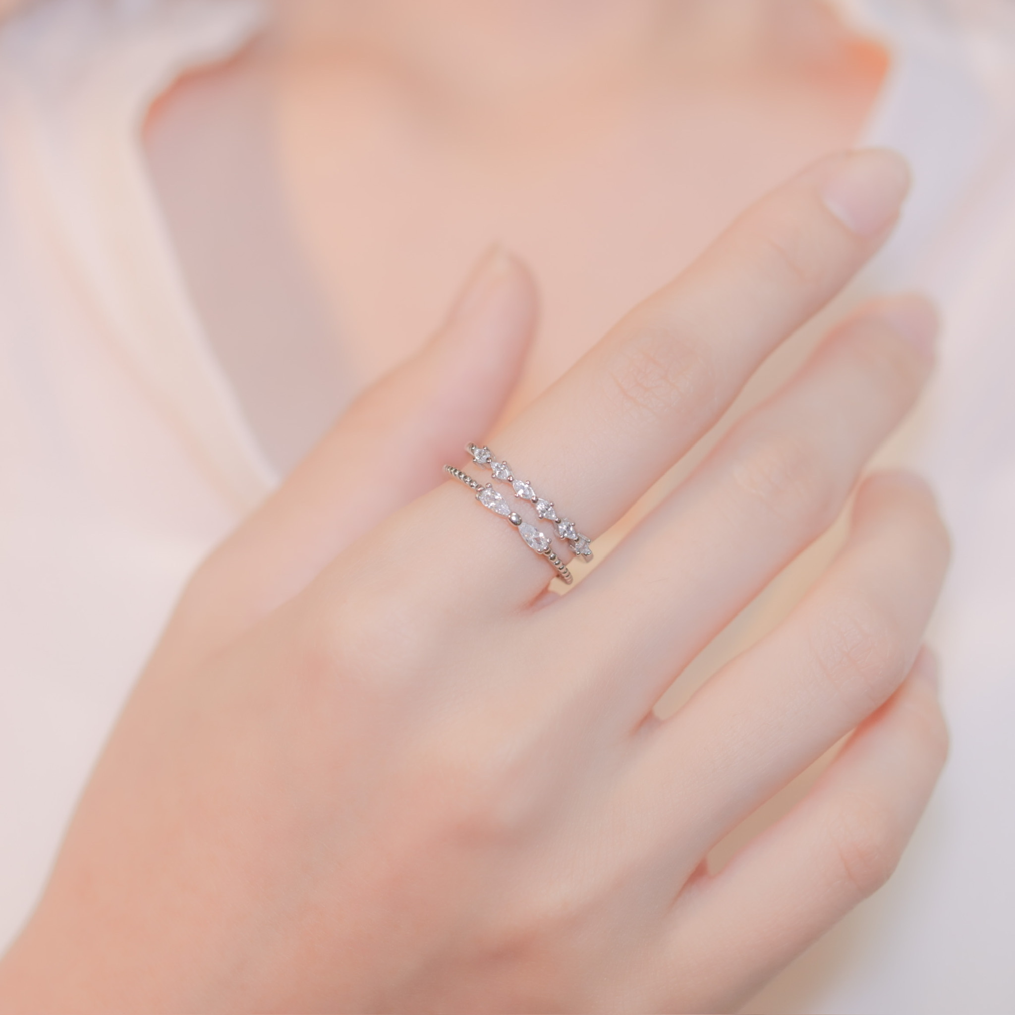 | 925純銀 | 恬靜蝴蝶結雙層戒指 | RI0304 |