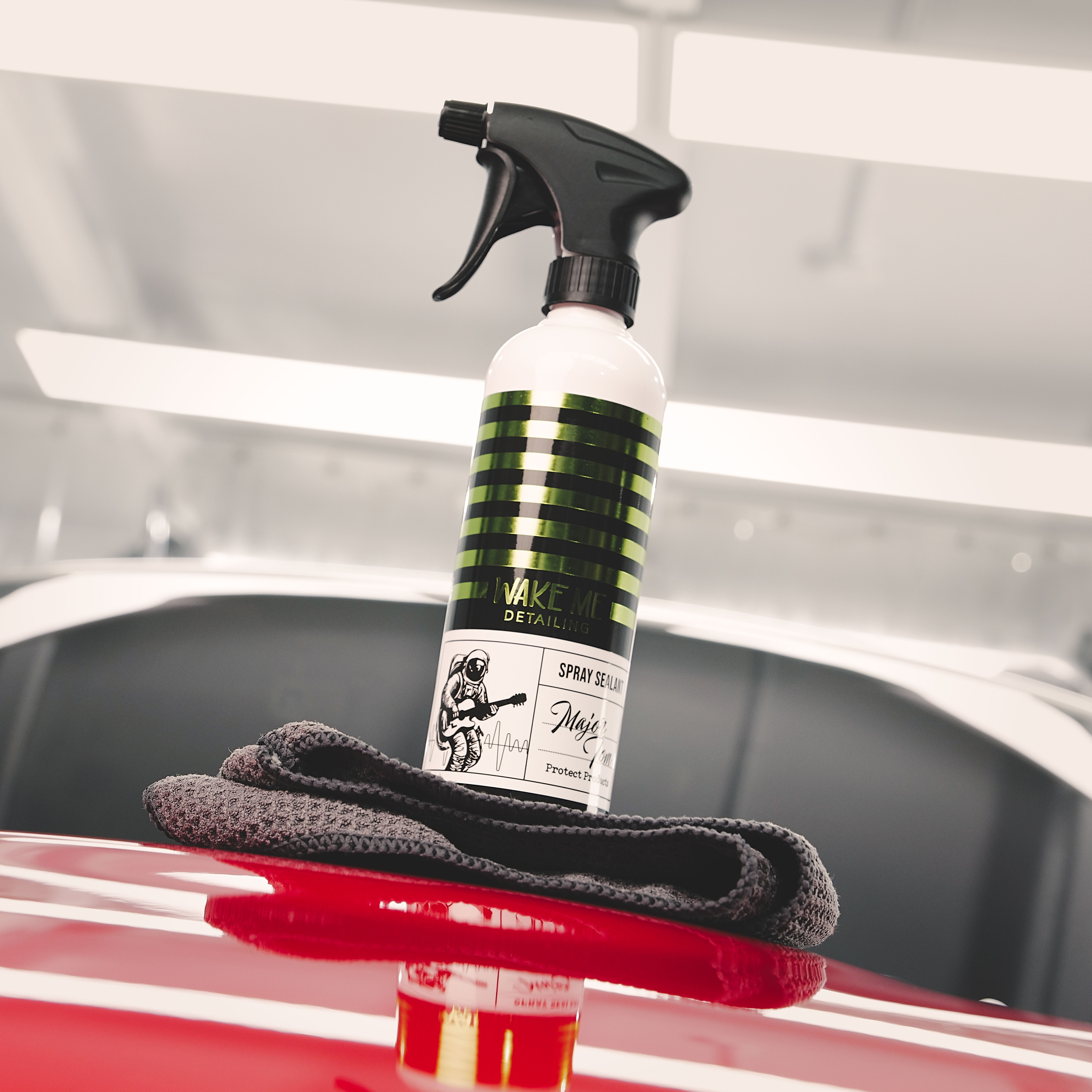 《湯姆少校》噴霧封體