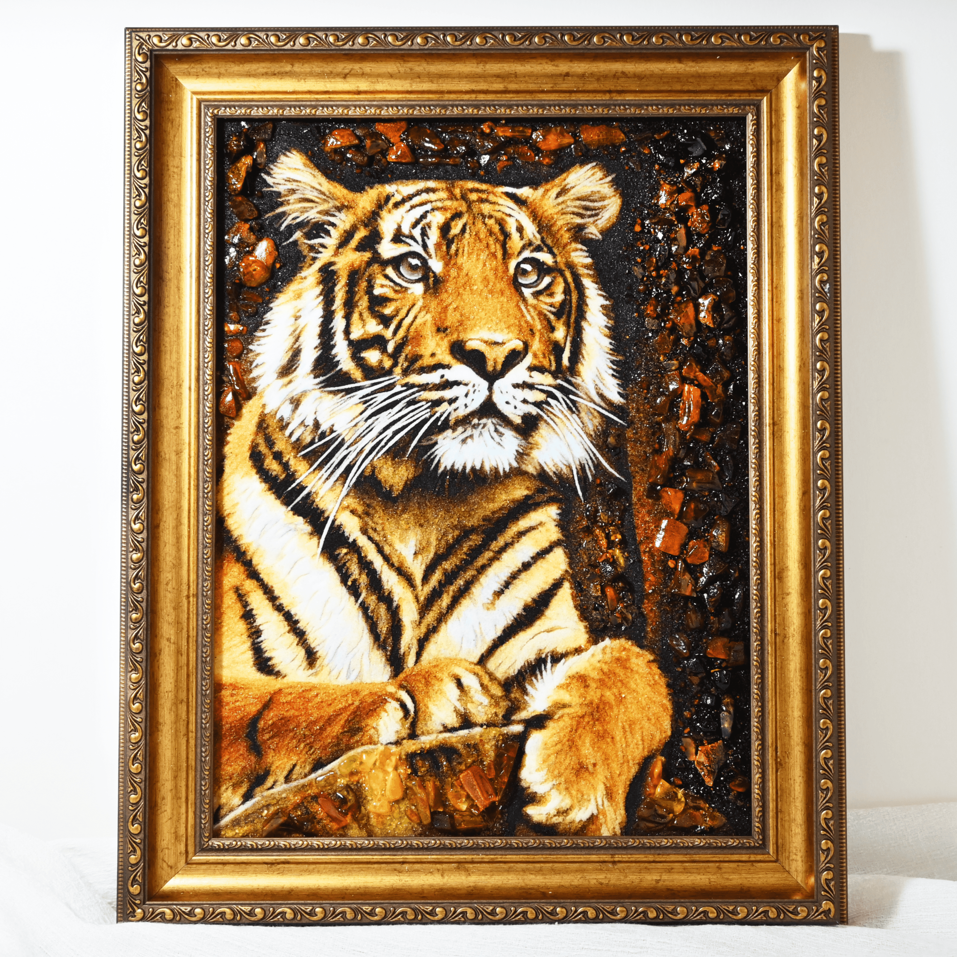 琥珀畫-王者風範