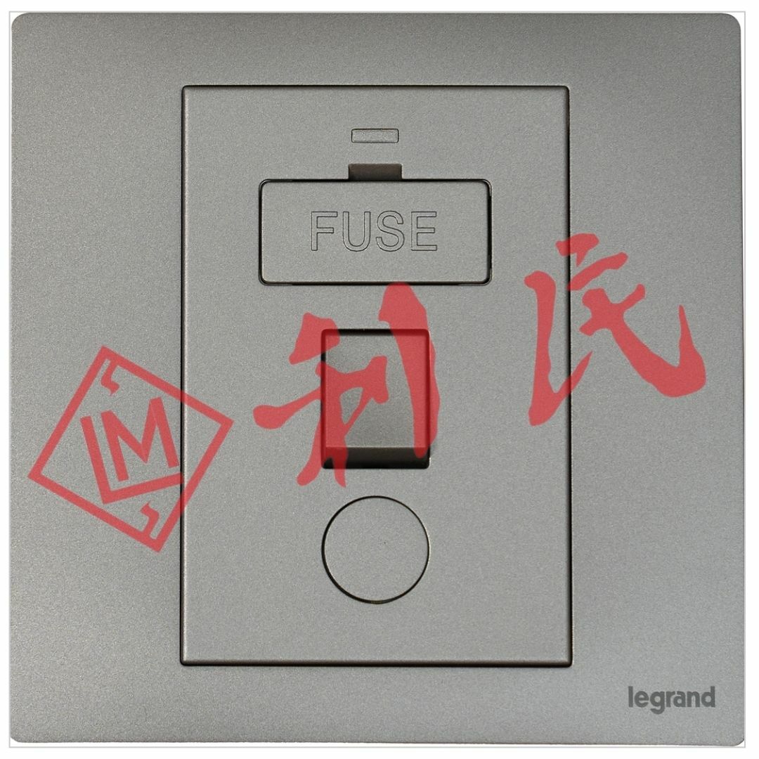 Legrand 羅格朗 MALLIA SENSES 13A 雙極保險有開關菲士接線蘇 (陶瓷白/香檳金/深沙銀/子夜黑/深古銅)