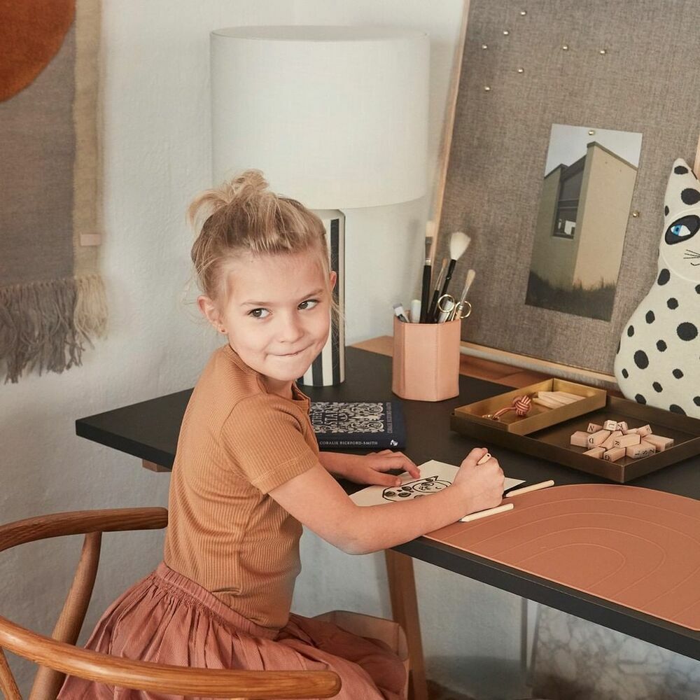 OYOY 彩虹矽膠餐墊 / 牛奶糖